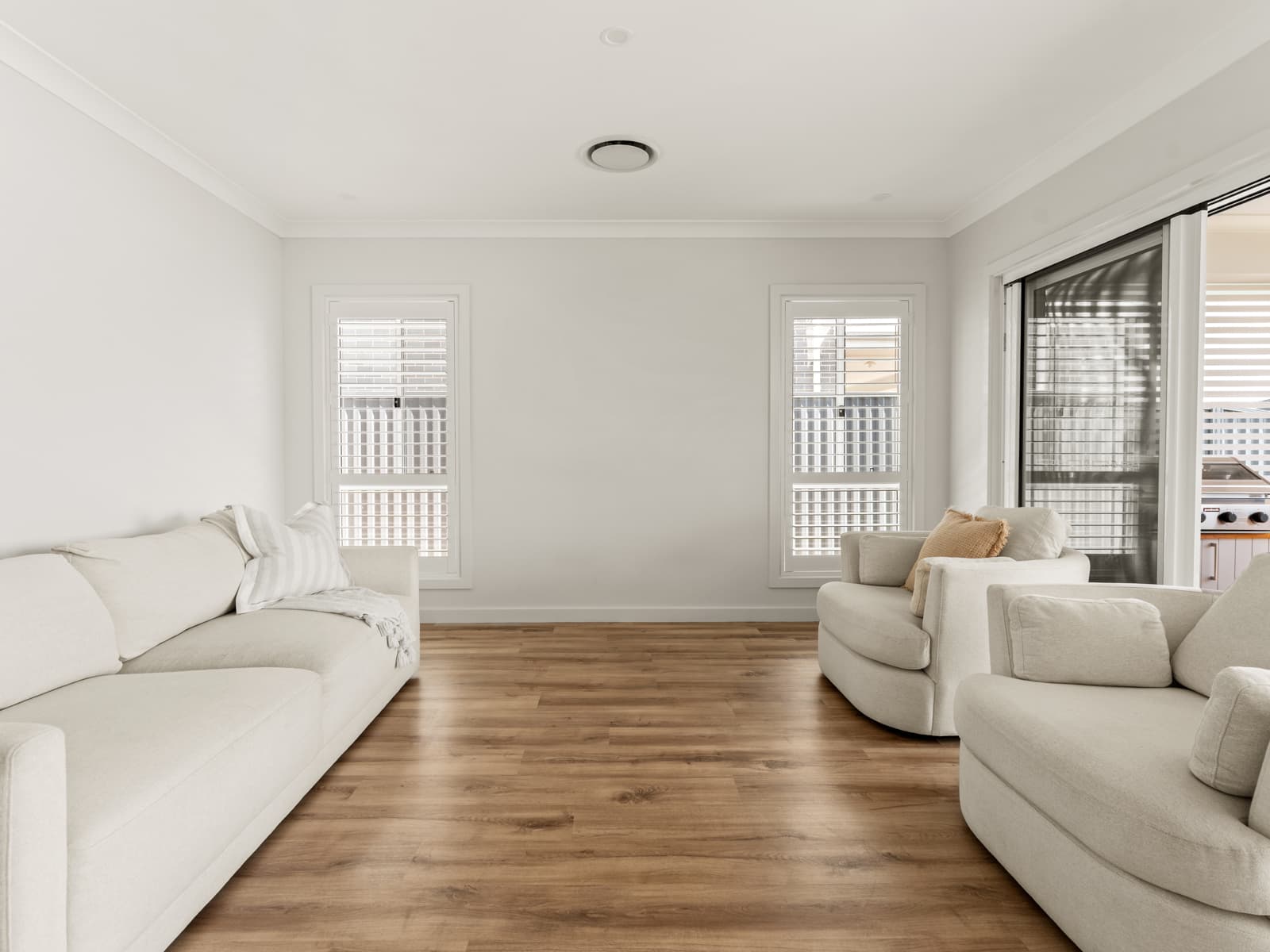 18 Oswald Street, Wilton - Thumbnail 8