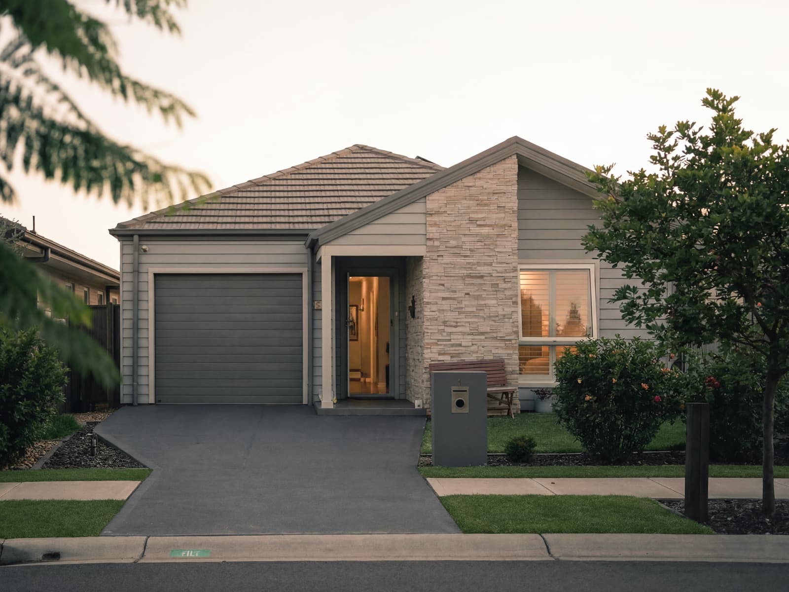 11 Pascoe Street, Spring Farm - Image 1