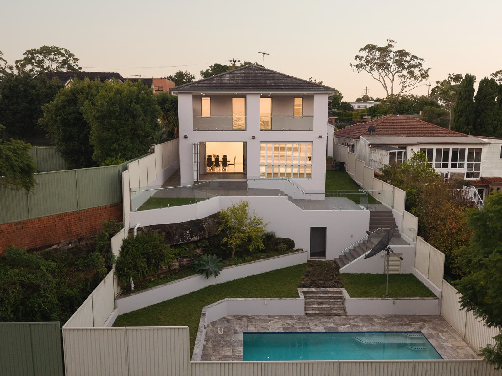 9 Hillcross Street, Lugarno - Thumbnail 2