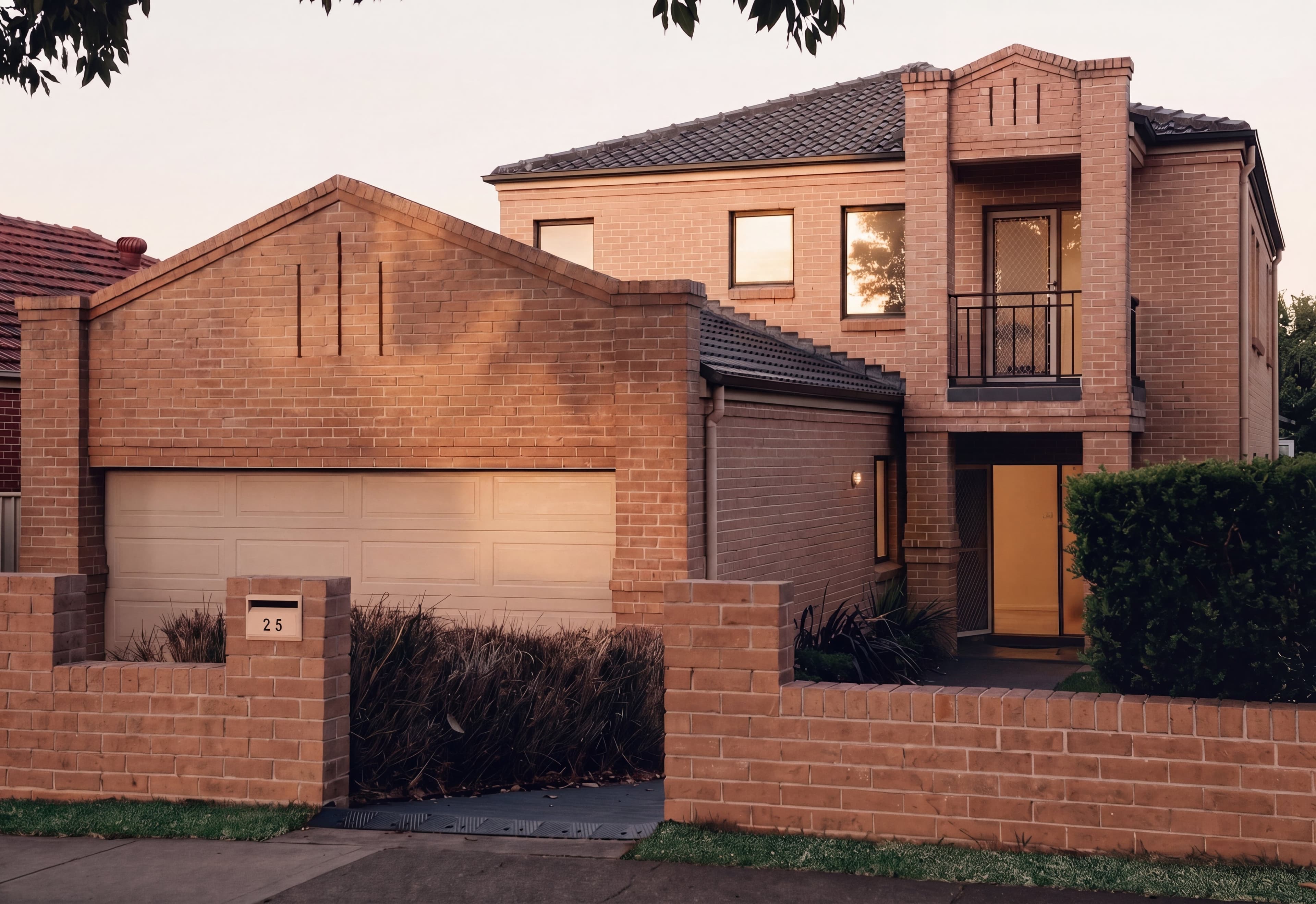 25 Tarrilli Street, Beverly Hills - Image 1