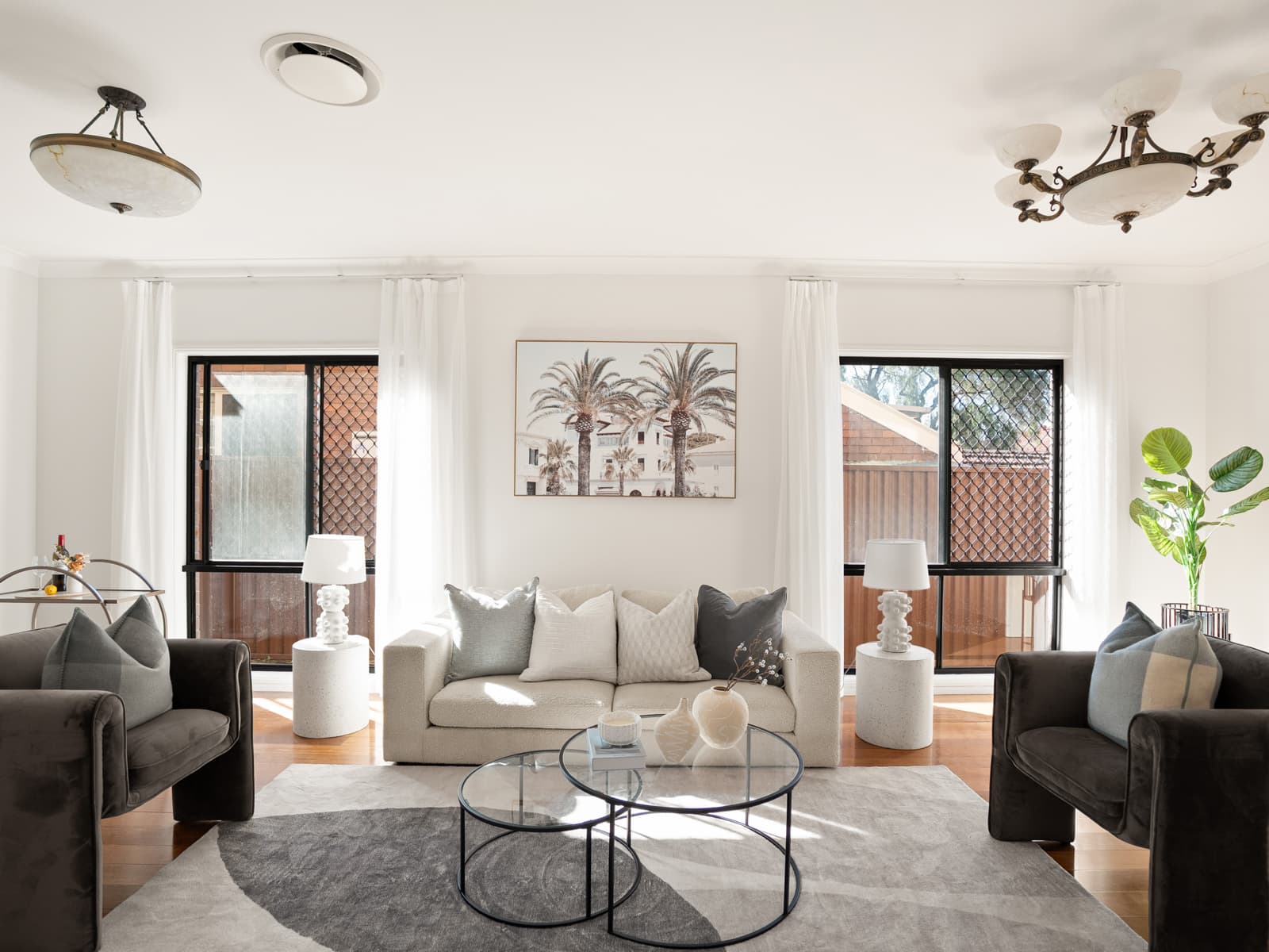 25 Tarrilli Street, Beverly Hills - Thumbnail 8