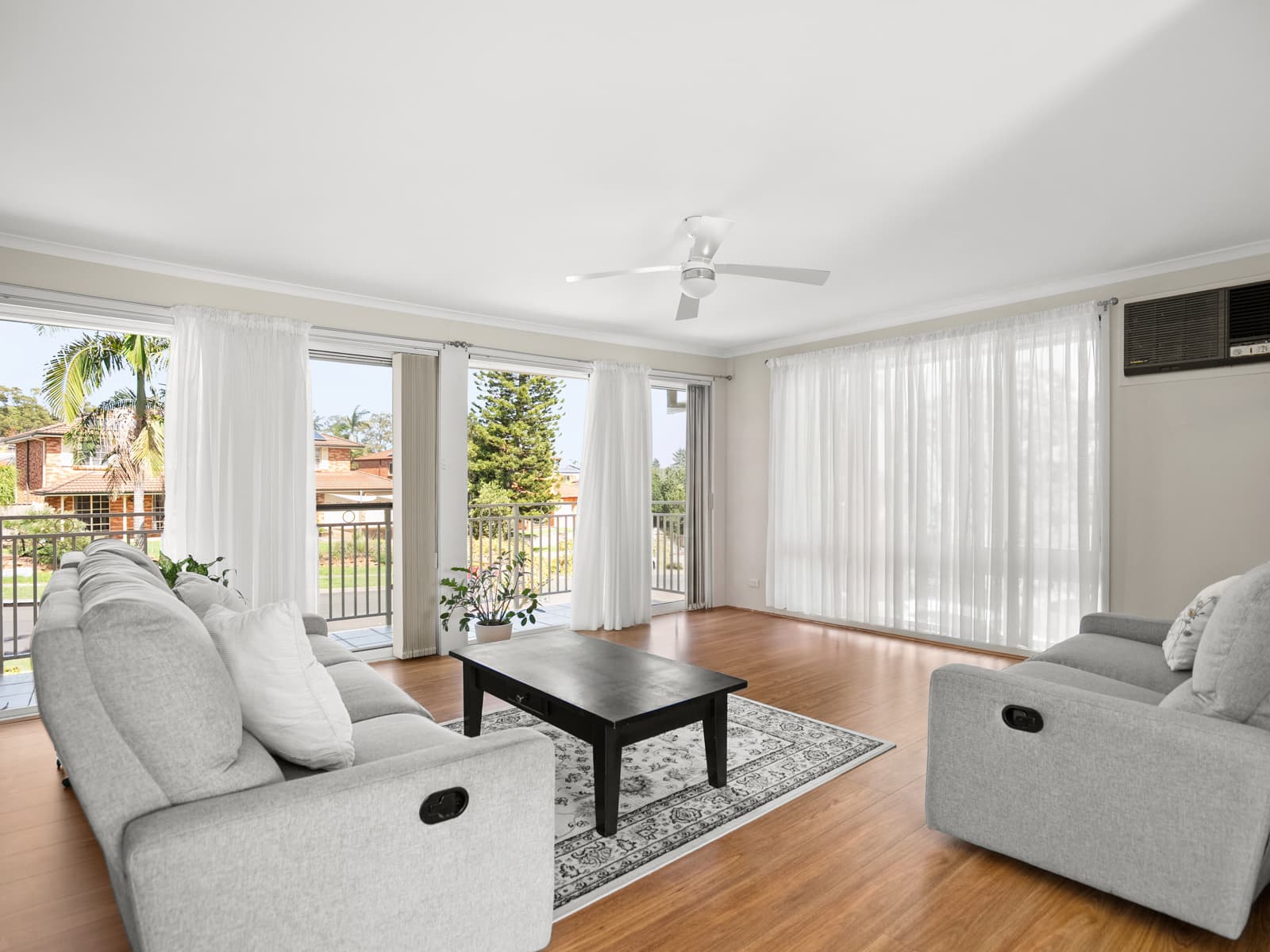 146 Brushwood Drive, Alfords Point - Thumbnail 2