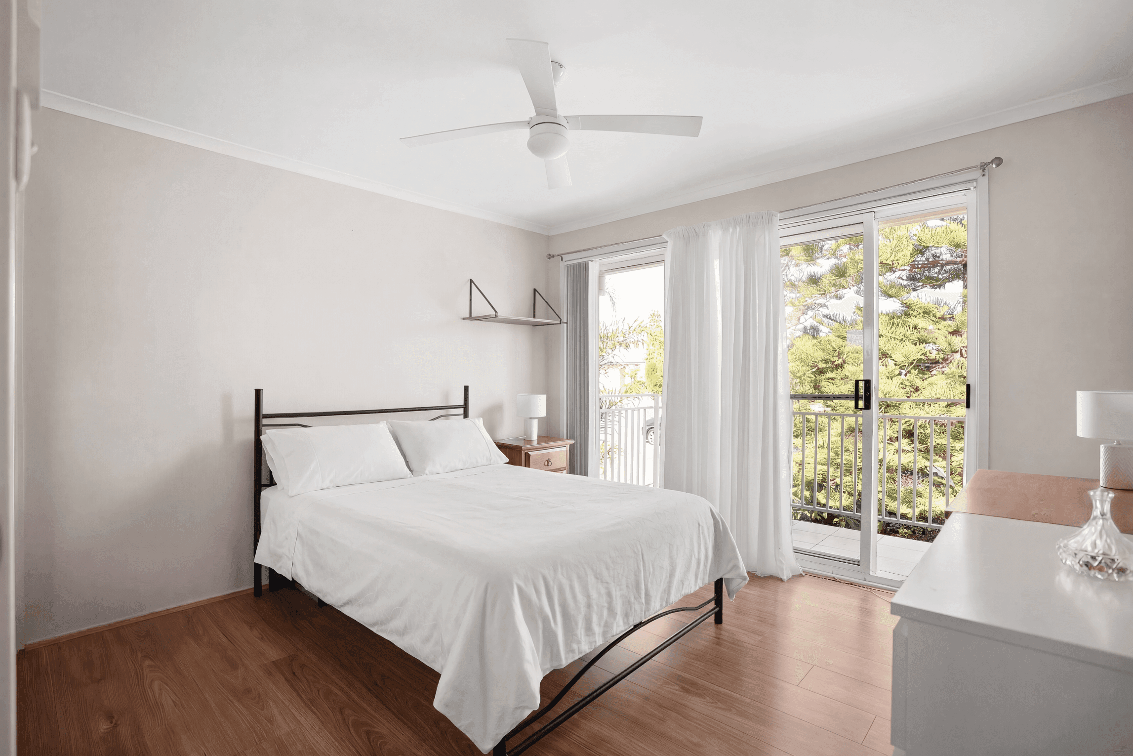 146 Brushwood Drive, Alfords Point - Thumbnail 6
