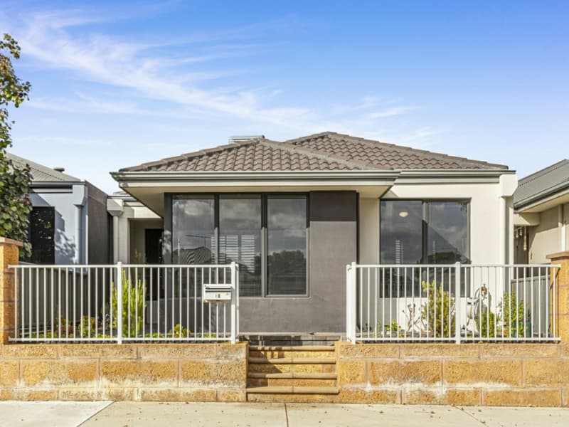 18 Conferta Link, Banksia Grove, Banksia Grove - Image 1