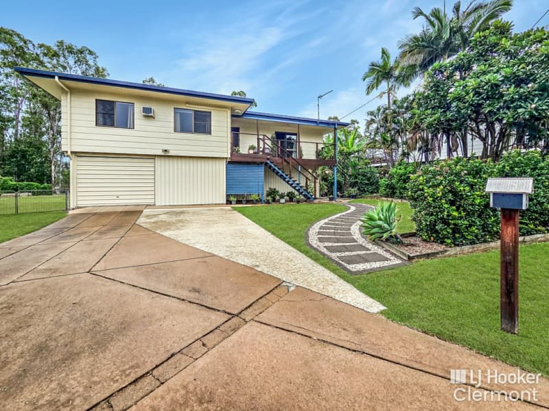 8 Davis Court, Clermont, Clermont - Image 1