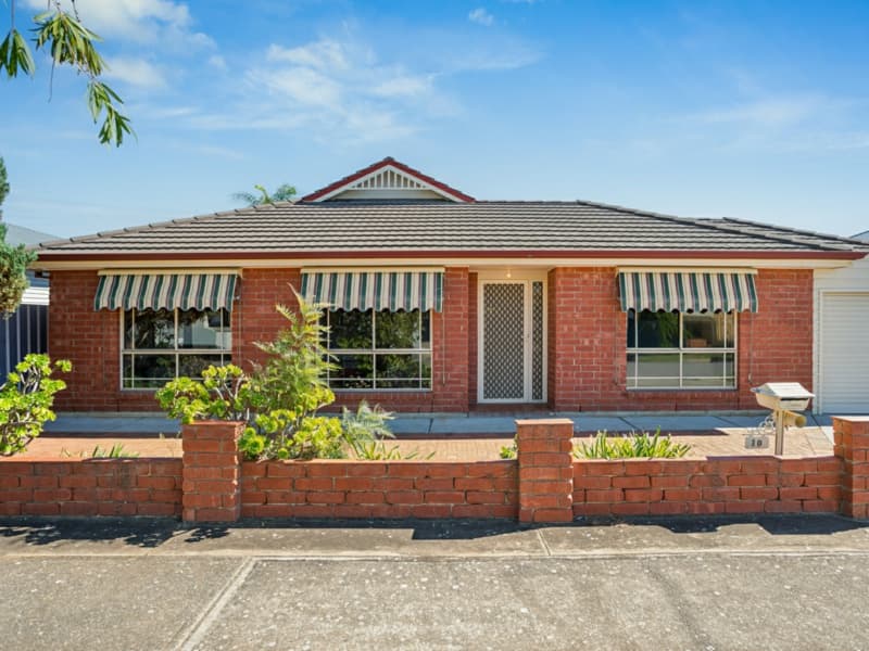 10 Harold Street, Seaton, Seaton - Image 1
