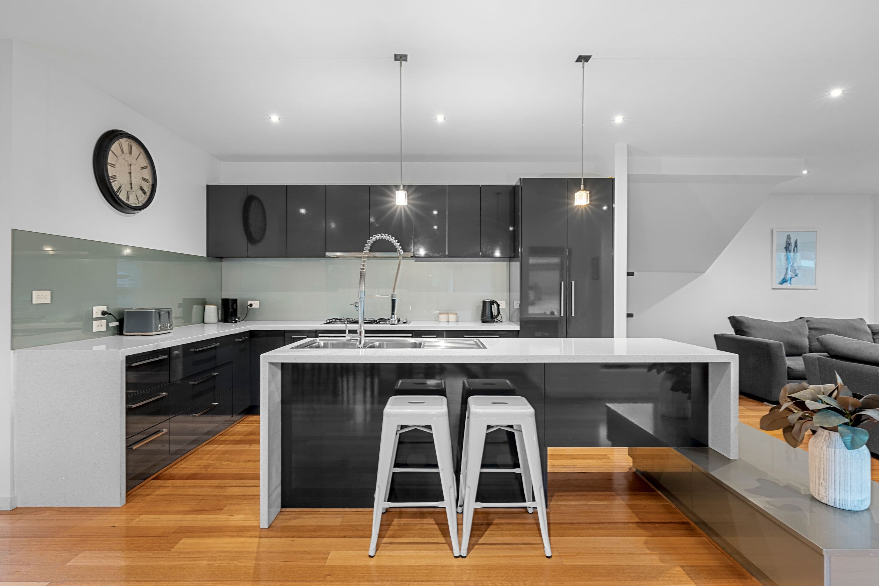 2 Corymbia Grove, South Morang VIC 3752, South Morang - Thumbnail 2