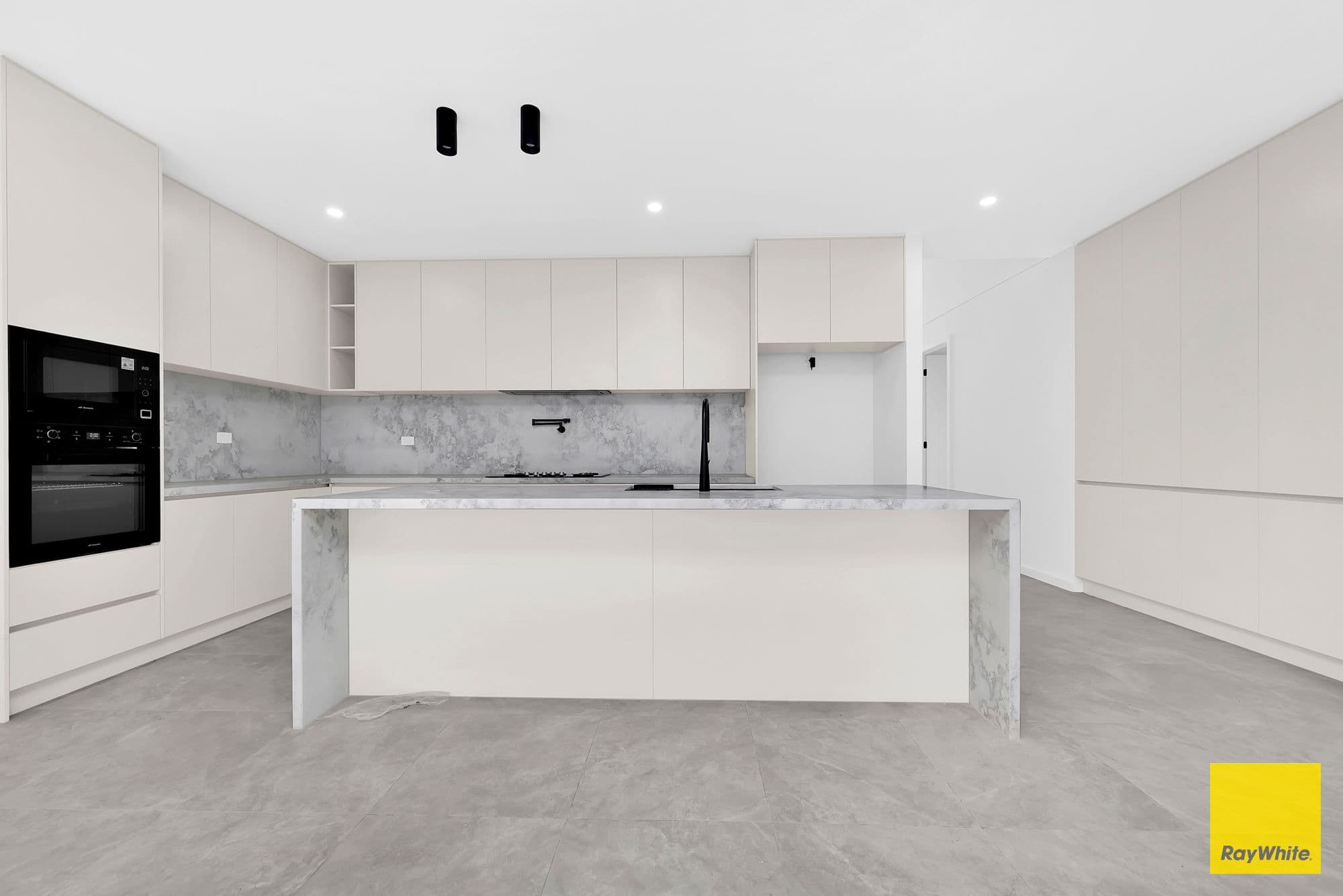 1 Digtree Crescent, Mickleham VIC 3064, Mickleham - Thumbnail 4