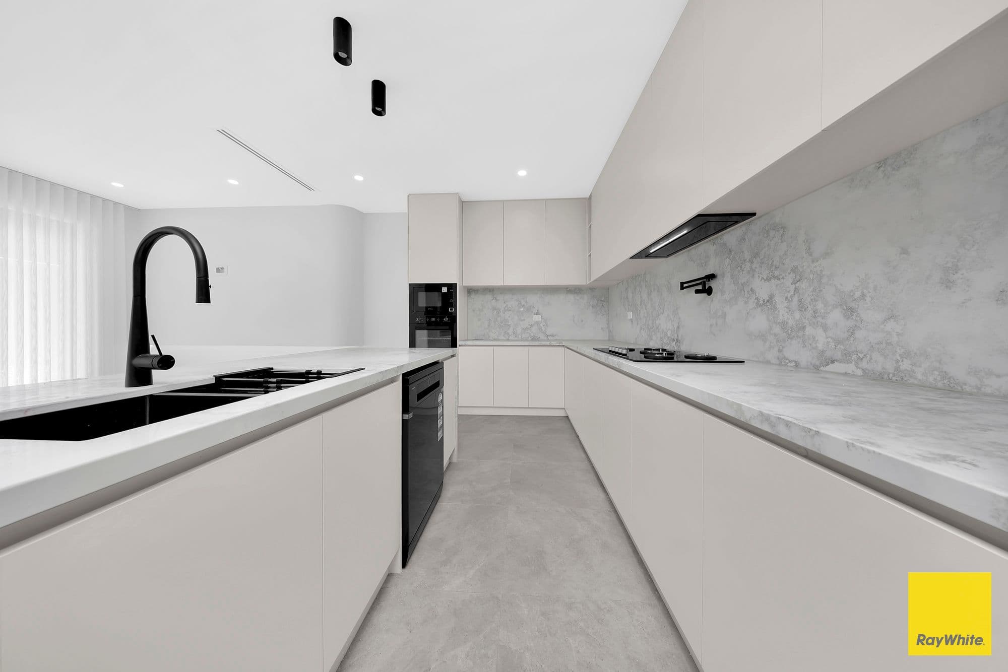 1 Digtree Crescent, Mickleham VIC 3064, Mickleham - Thumbnail 5