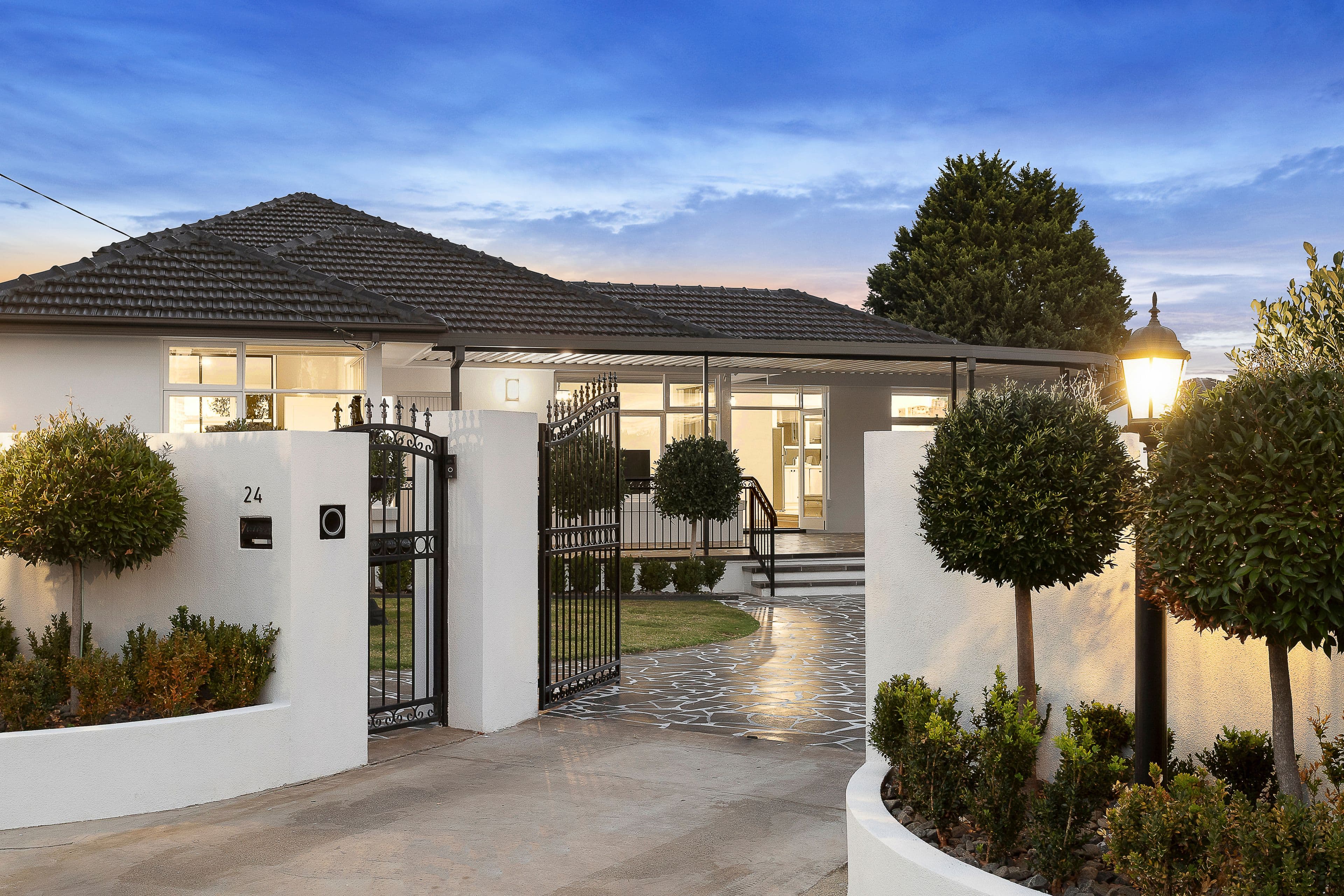 24 Kiama Court, Oakleigh East VIC 3166, Oakleigh East - Thumbnail 2