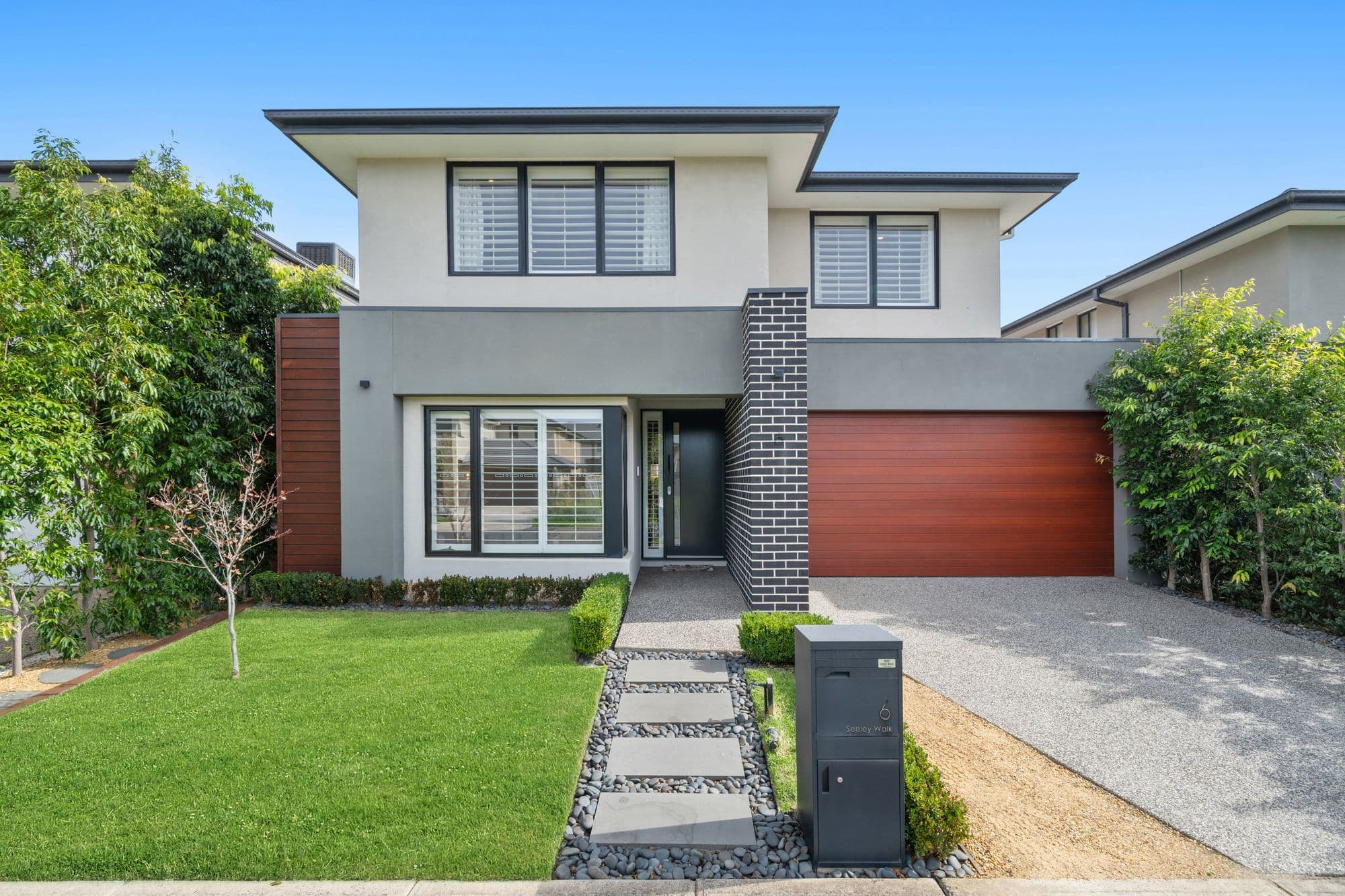 6 Seeley Walk, Berwick VIC 3806, Berwick - Image 1