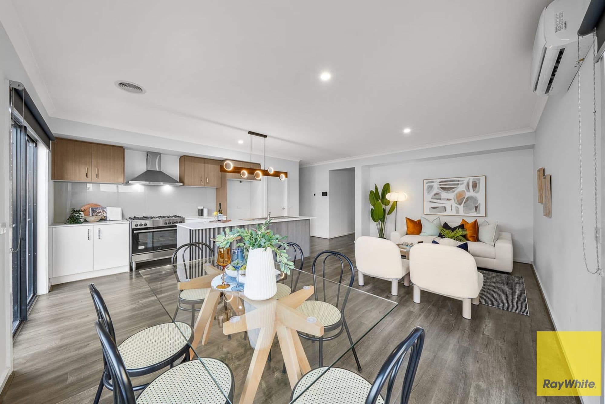 50 Palmdale Crescent, Mambourin VIC 3024, Mambourin - Thumbnail 3