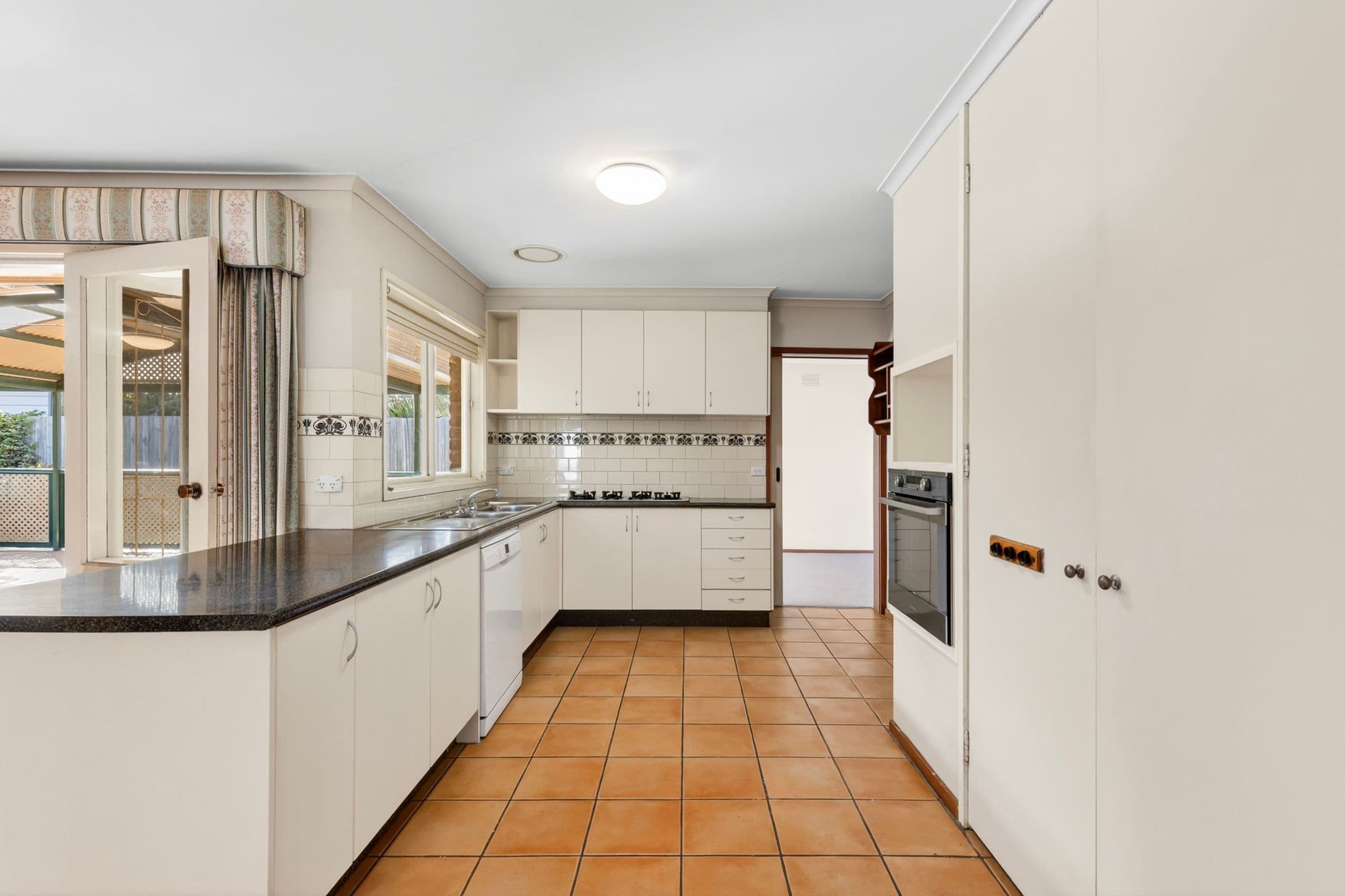 48 Smeaton Close, Lara VIC 3212, Lara - Thumbnail 4
