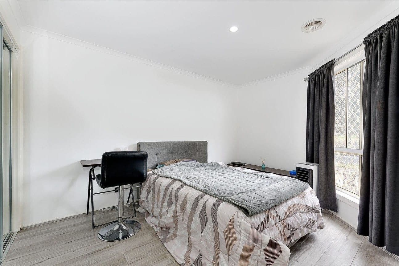 17 Kirwan Avenue, Roxburgh Park VIC 3064, Roxburgh Park - Thumbnail 6