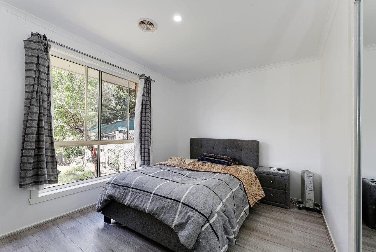 17 Kirwan Avenue, Roxburgh Park VIC 3064, Roxburgh Park - Thumbnail 7