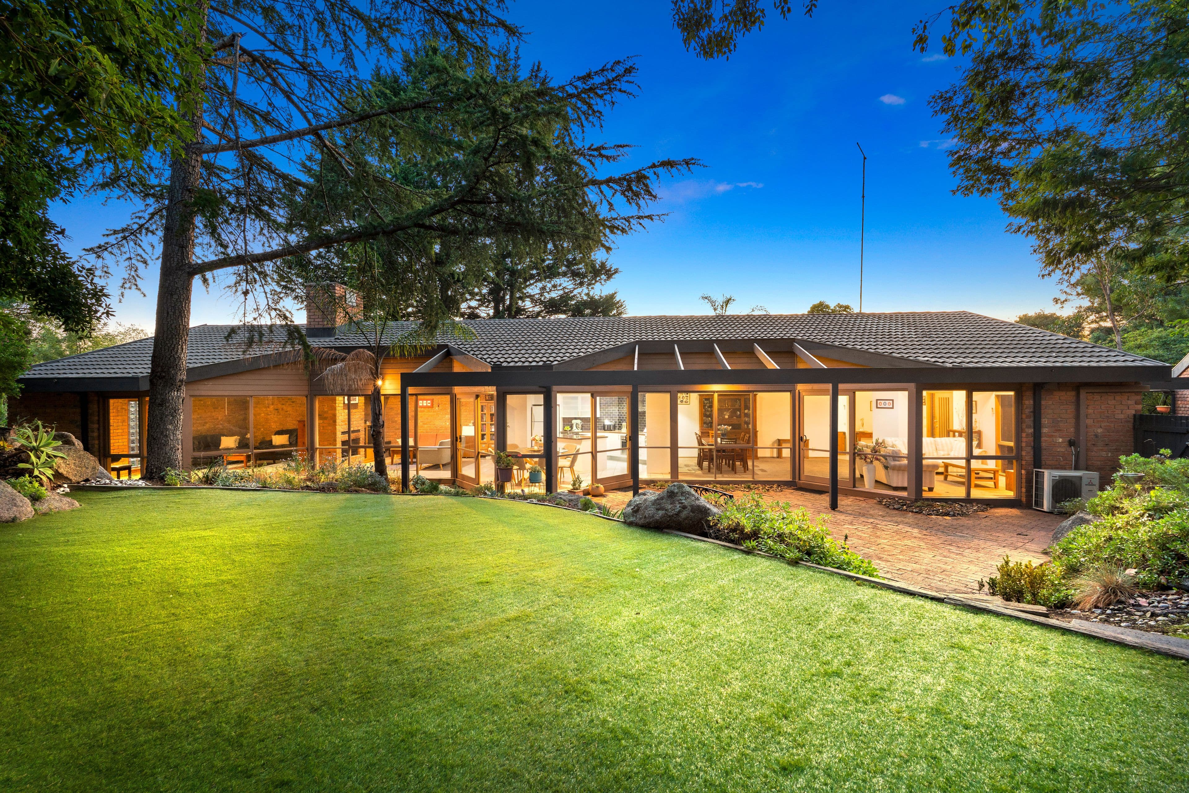 9 Eskdale Court, Eltham North VIC 3095, Eltham North - Image 1