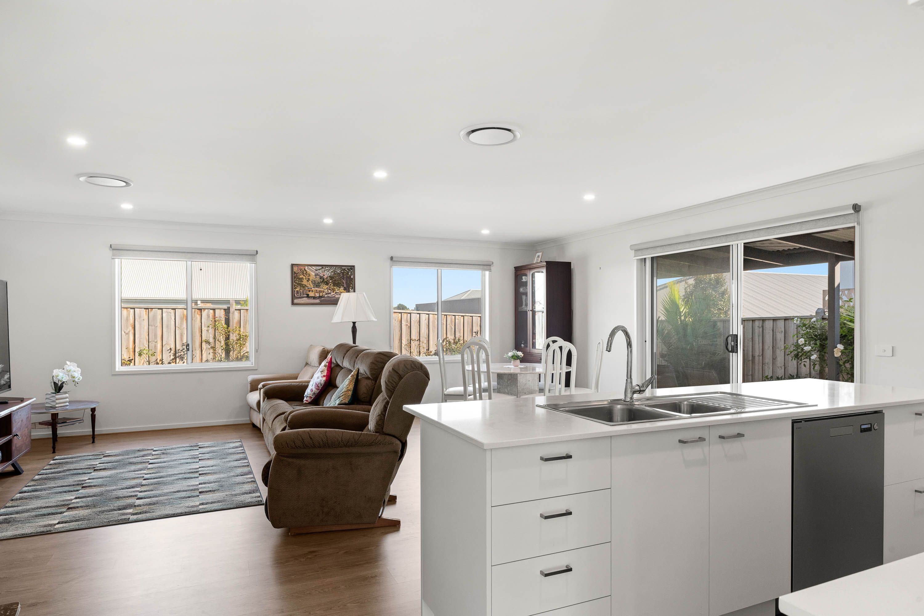 17 Firetail Grove, Cowes VIC 3922, Cowes - Thumbnail 3