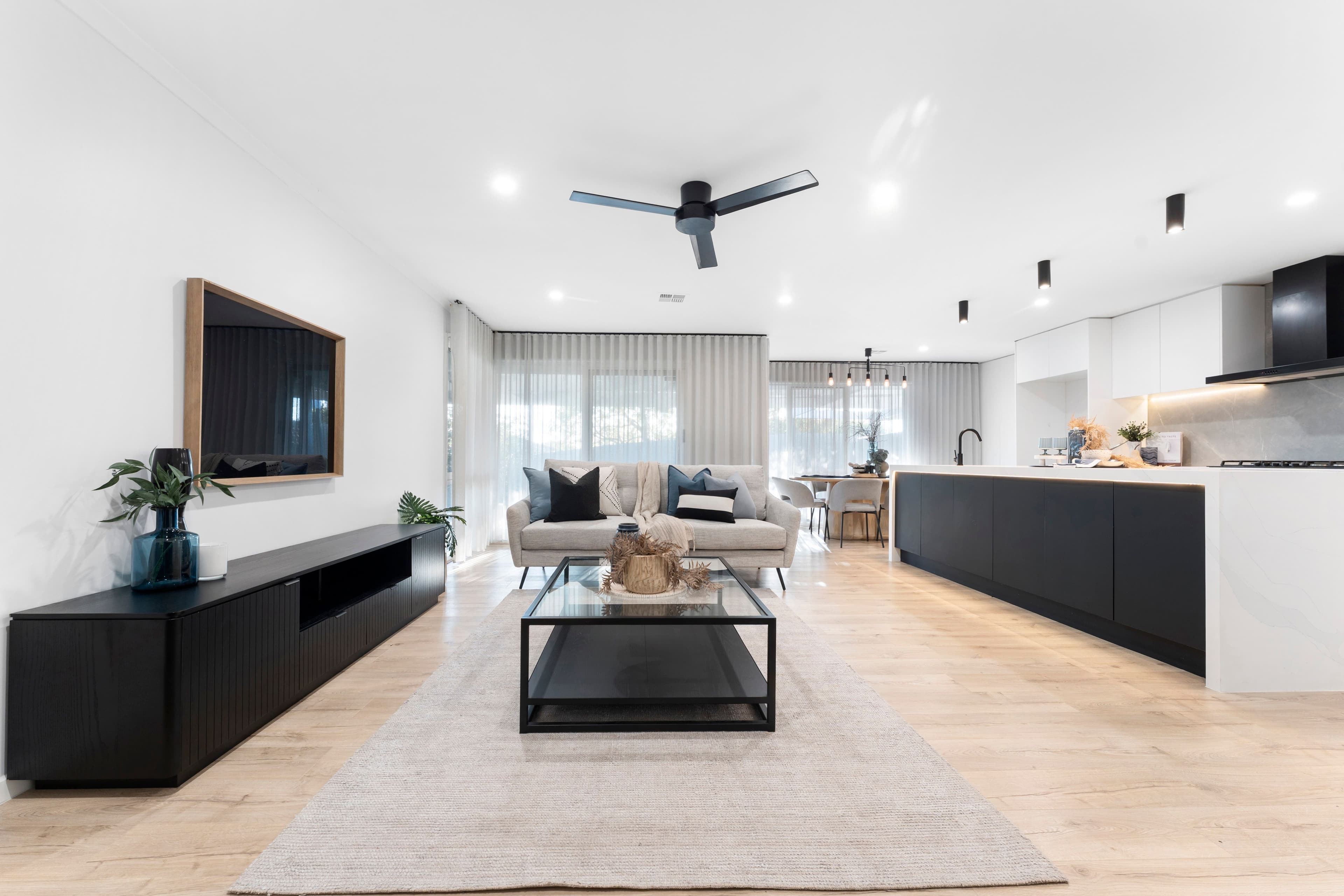 8 Rigby Mews, Rowville VIC 3178, Rowville - Thumbnail 4