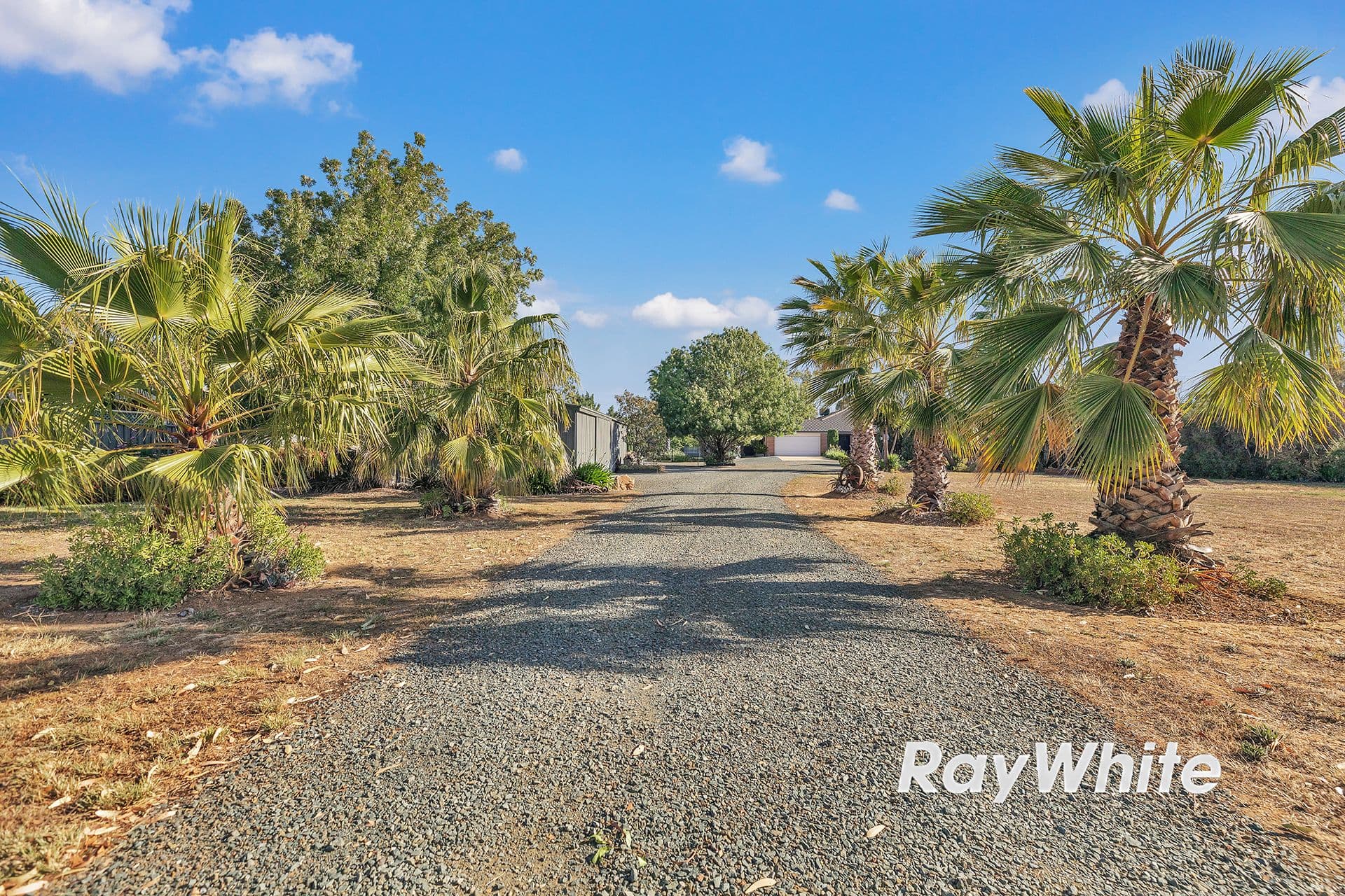 1 Doyle Street, Rochester VIC 3561, Rochester - Thumbnail 3