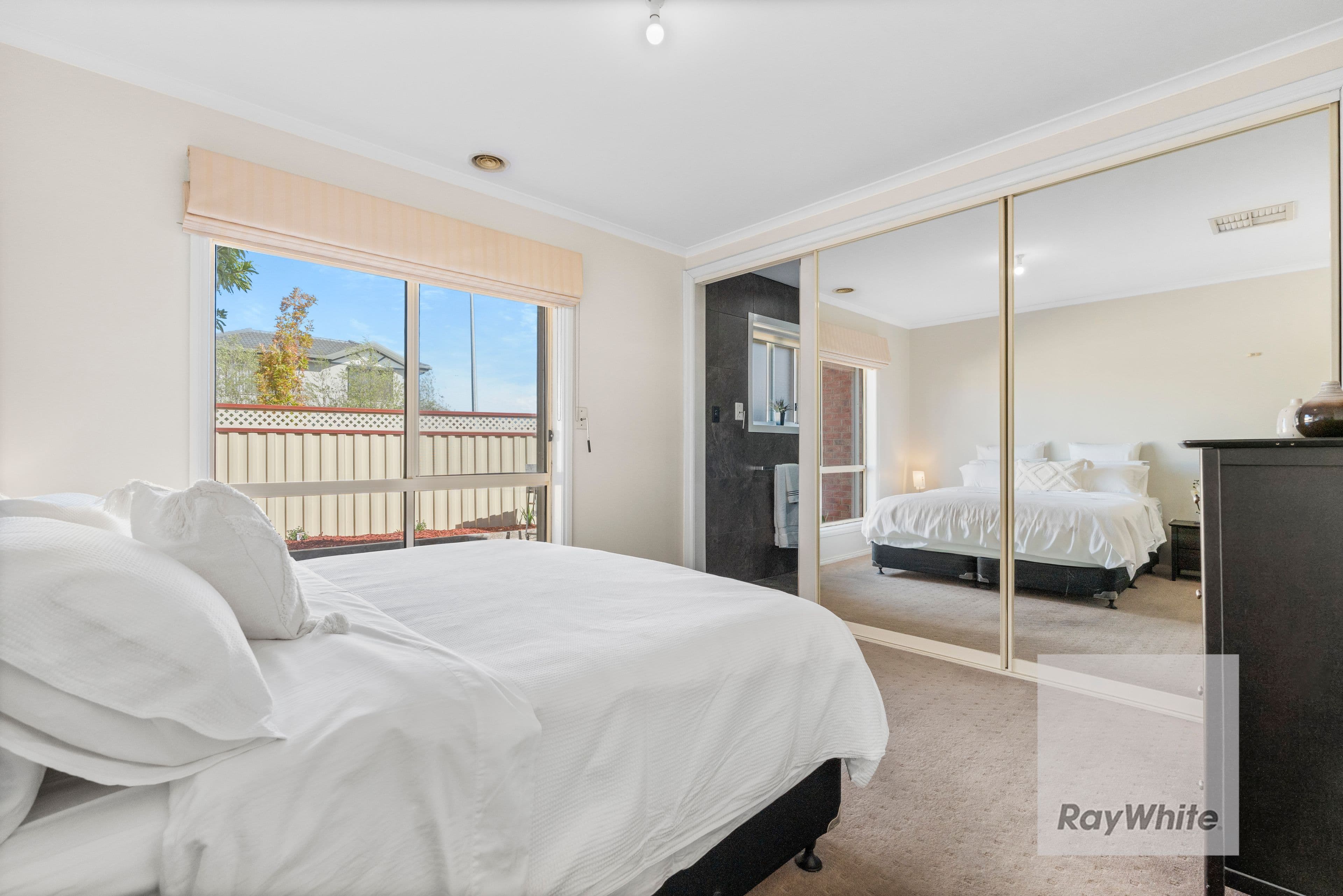 2 Leichardt Crescent, Reservoir VIC 3073, Reservoir - Thumbnail 5