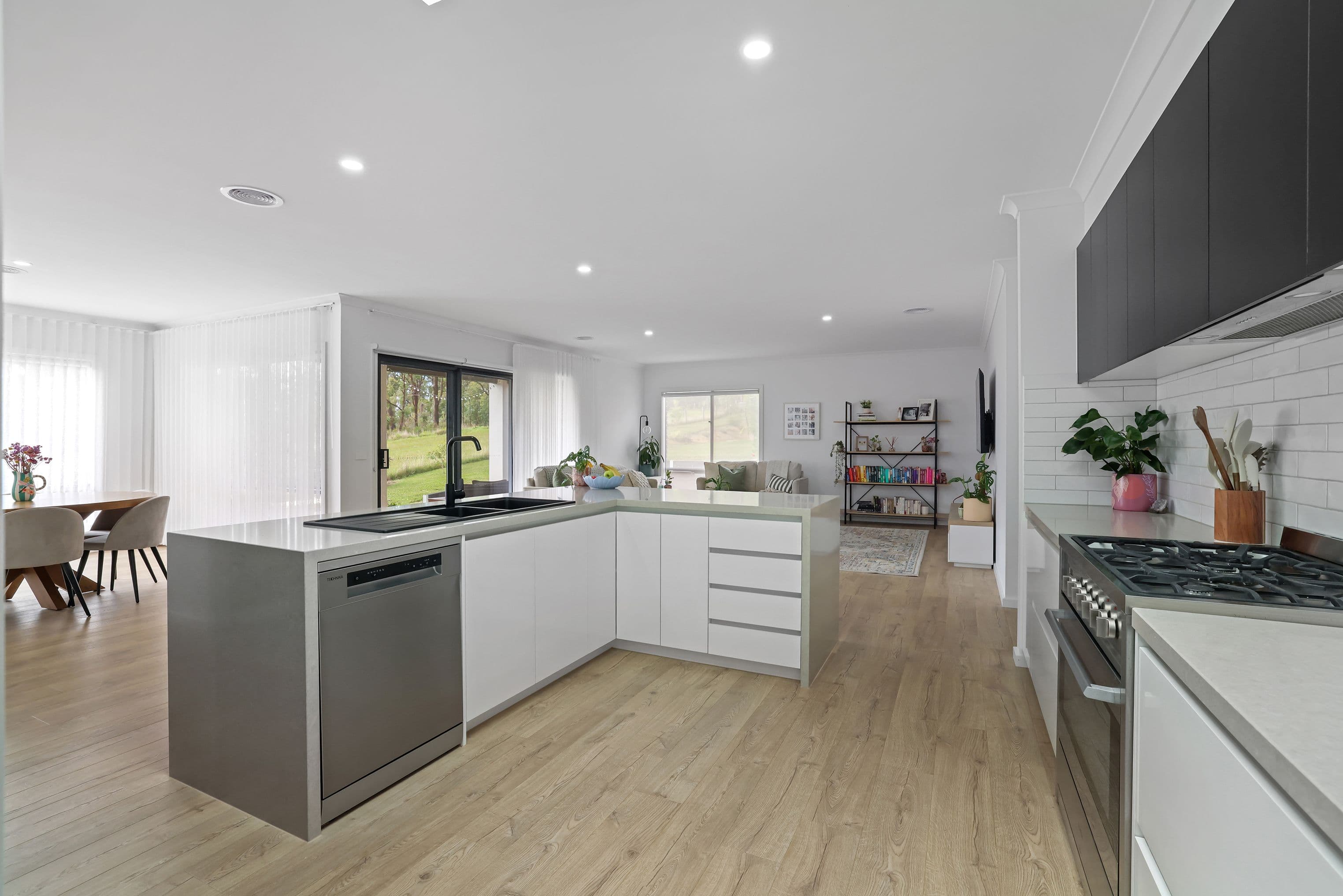 4 Laura Rise, Mirboo North VIC 3871, Mirboo North - Thumbnail 4