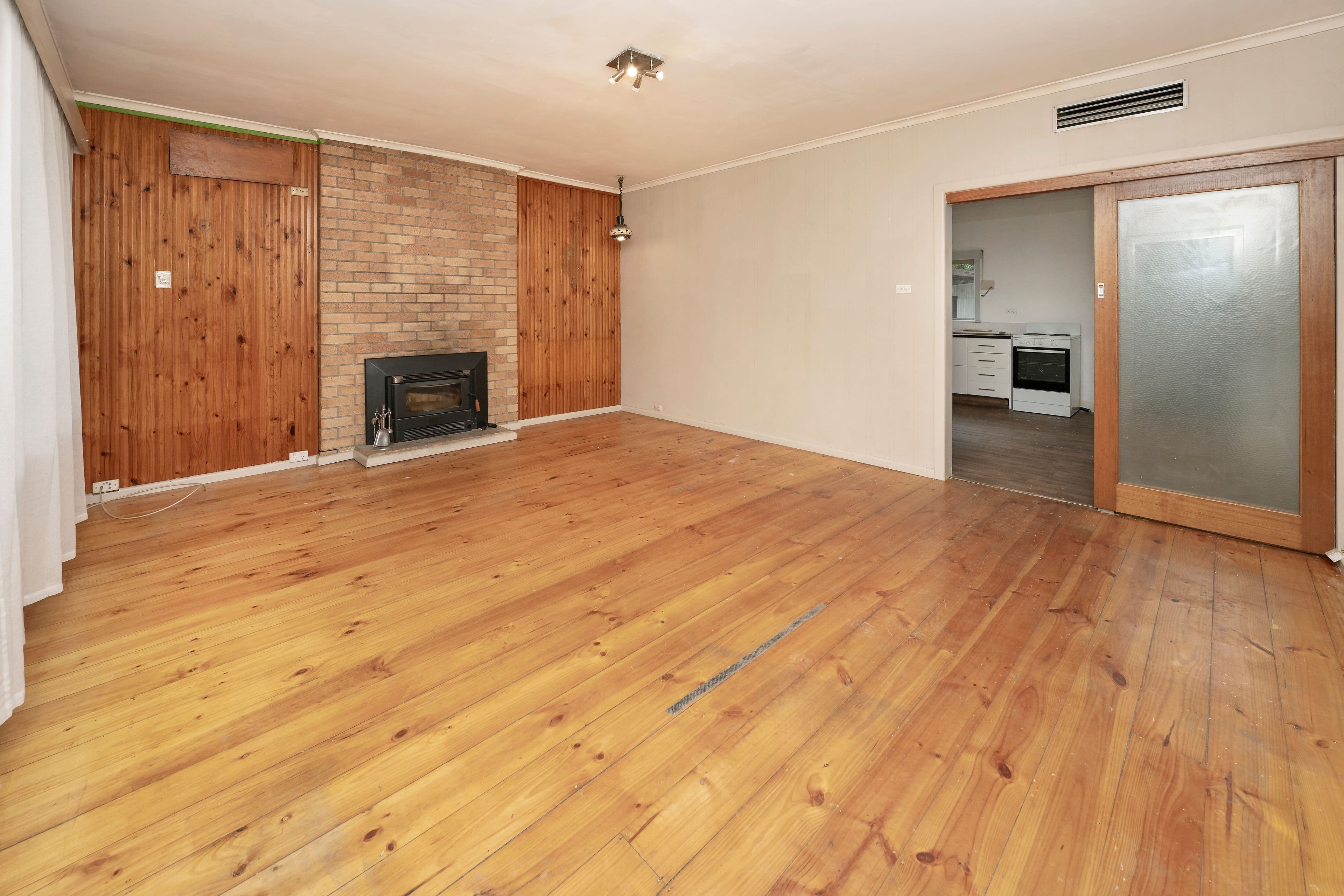 69 Murlong Street, Swan Hill VIC 3585, Swan Hill - Thumbnail 4