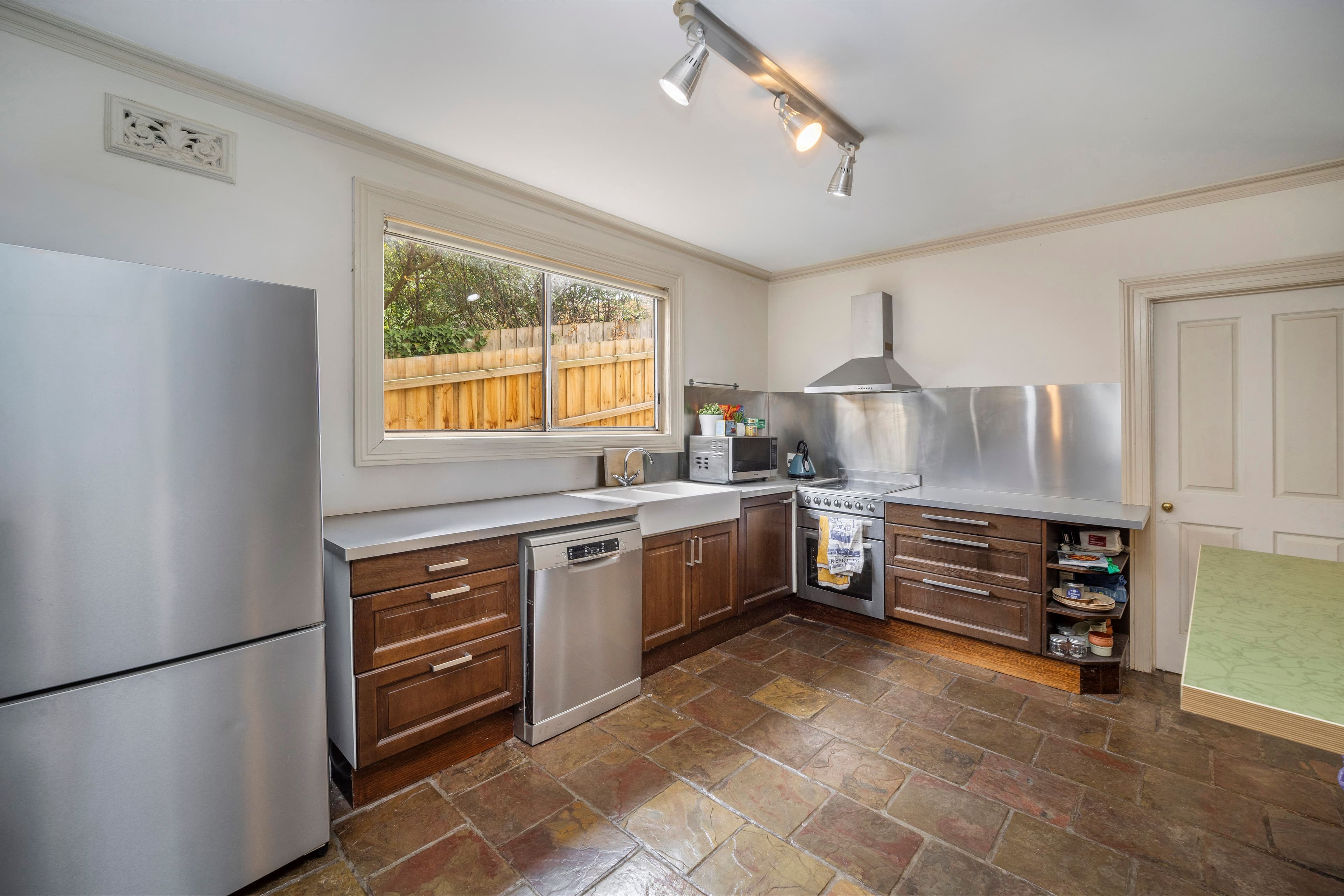 460 Raglan Parade, Warrnambool VIC 3280, Warrnambool - Thumbnail 3