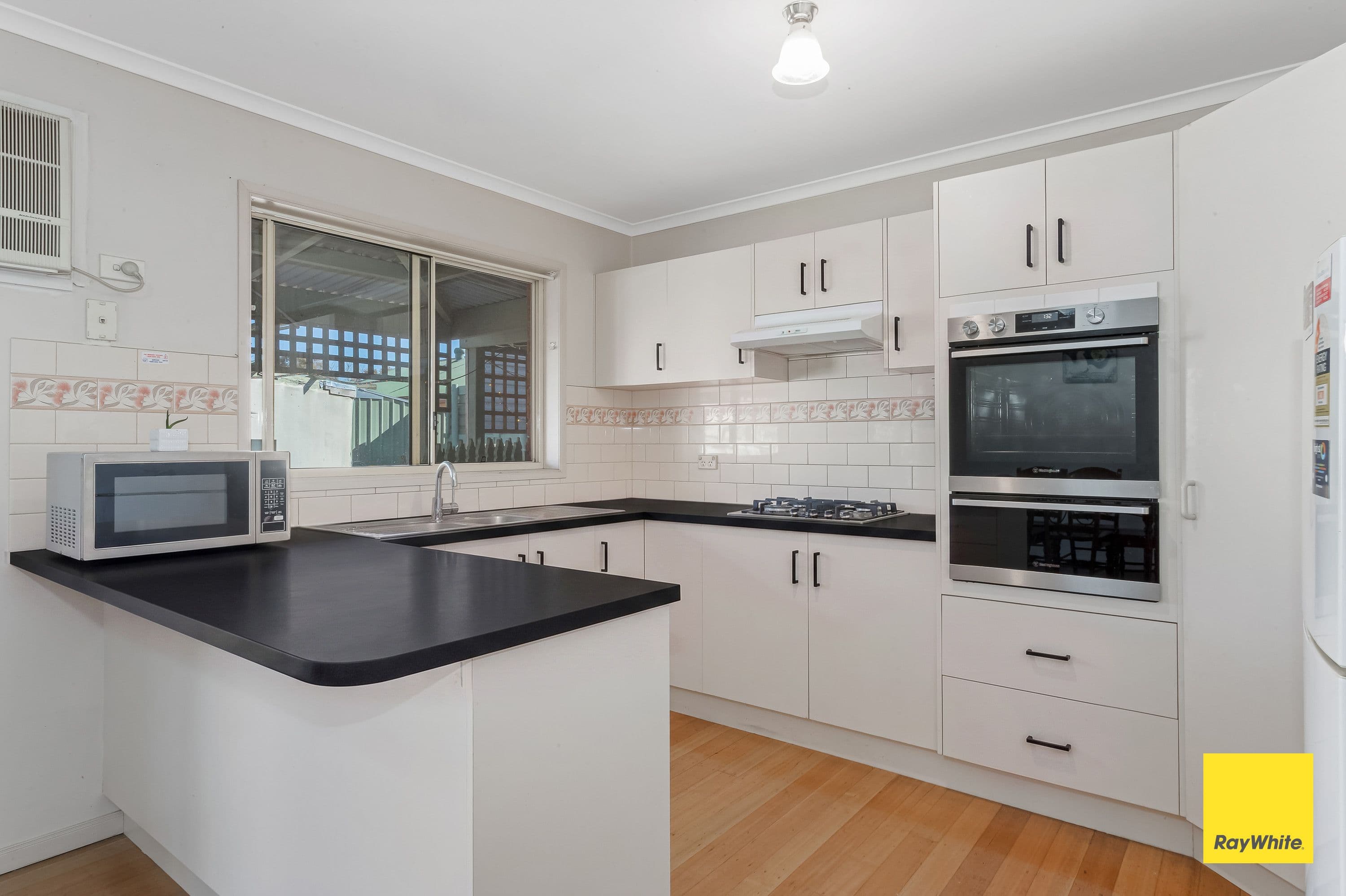 4 Druid Place, Strathfieldsaye VIC 3551, Strathfieldsaye - Thumbnail 4