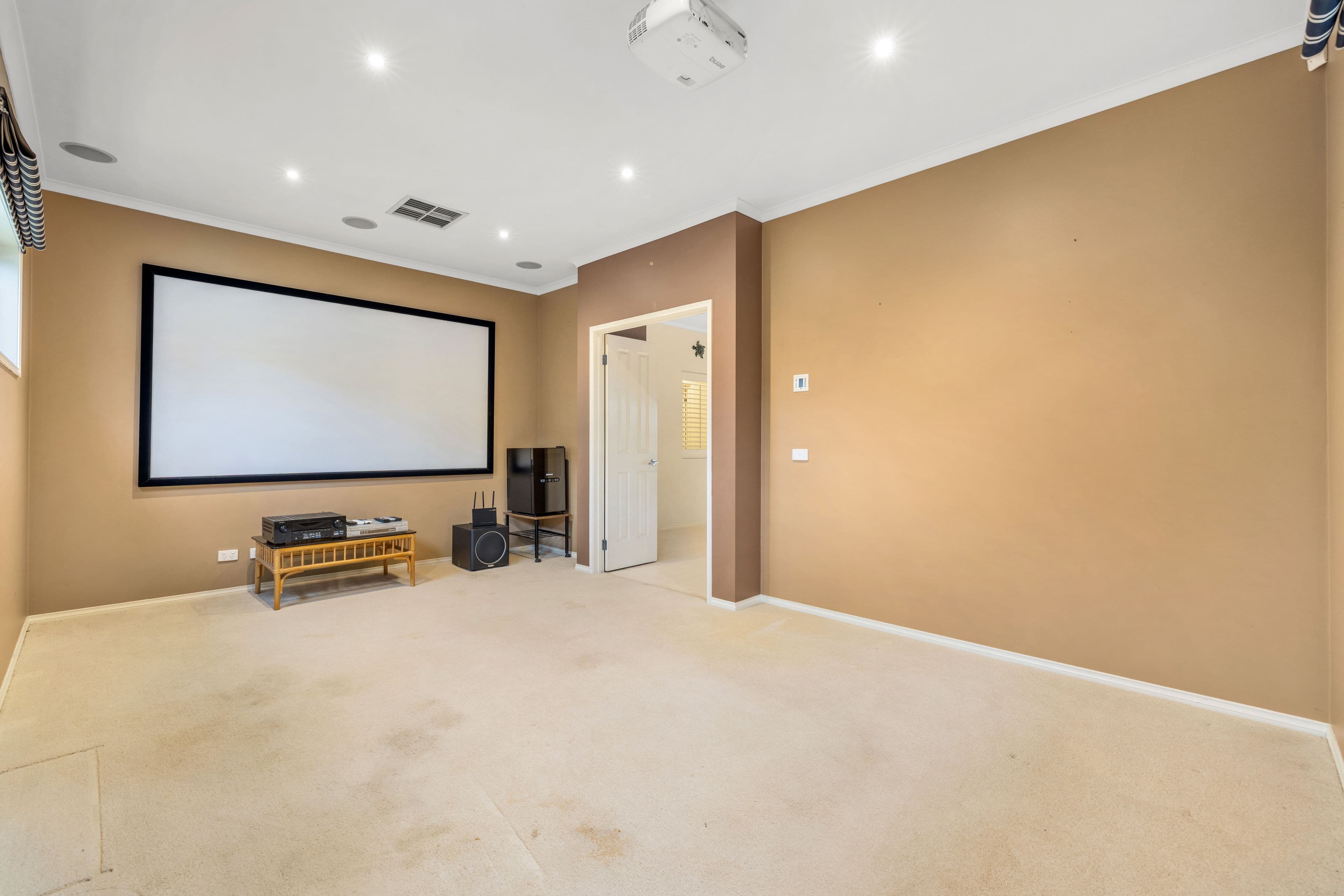 8 Harpenden Terrace, Cranbourne VIC 3977, Cranbourne - Thumbnail 8