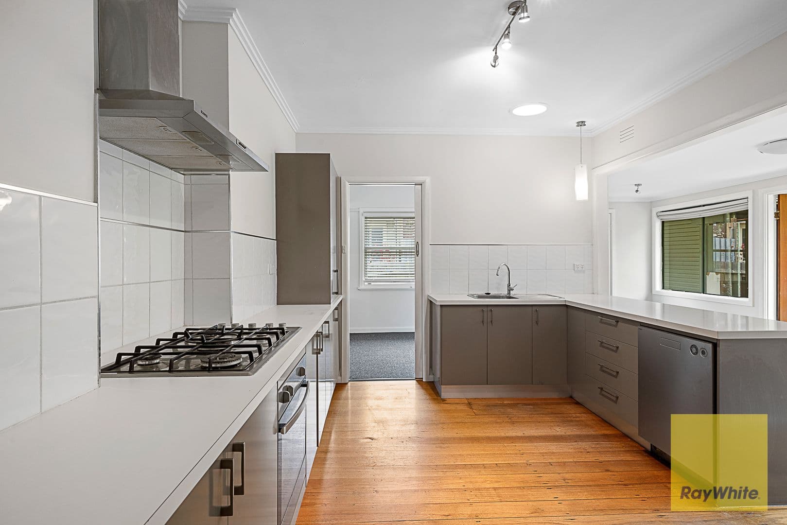 22 Hoddle Road, Foster VIC 3960, Foster - Thumbnail 2