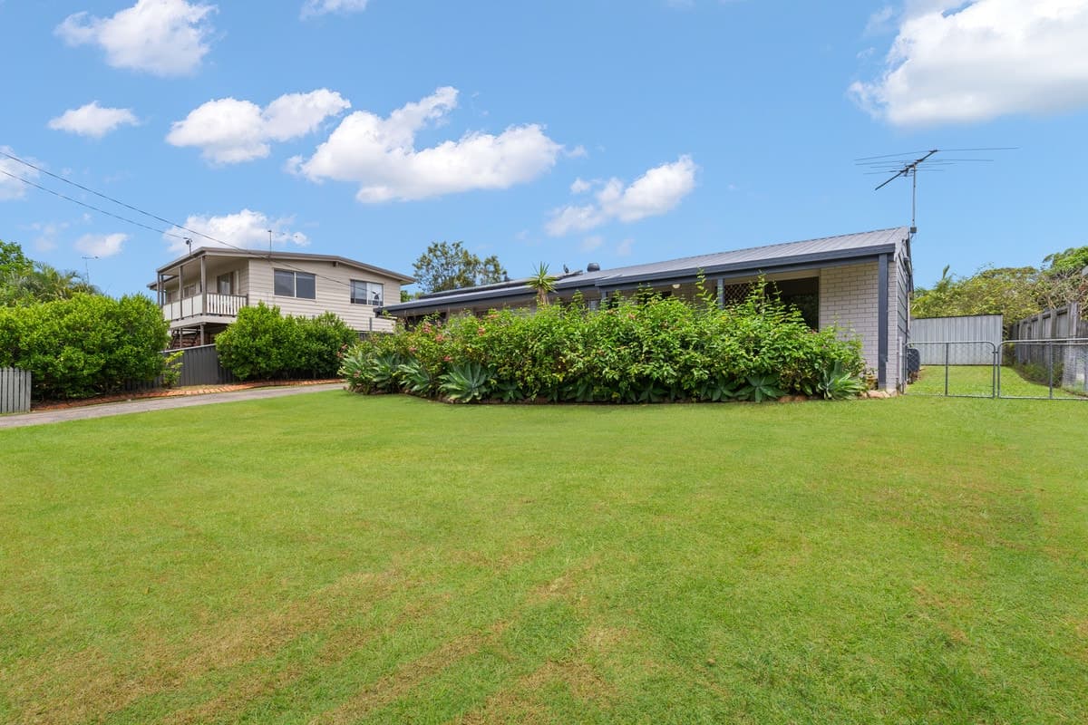 33 Pidgeon Drive, DECEPTION BAY, Deception Bay - Thumbnail 2