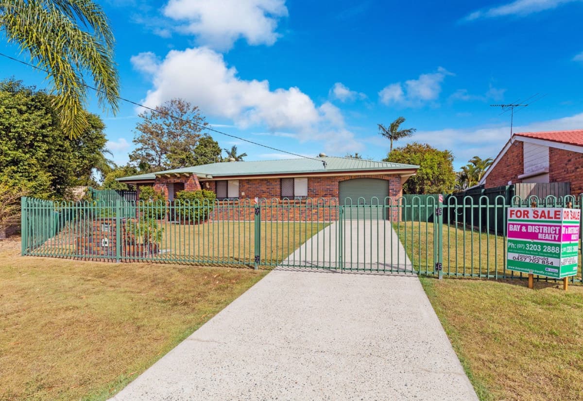 12 Parakeet Court, DECEPTION BAY, Deception Bay - Thumbnail 2