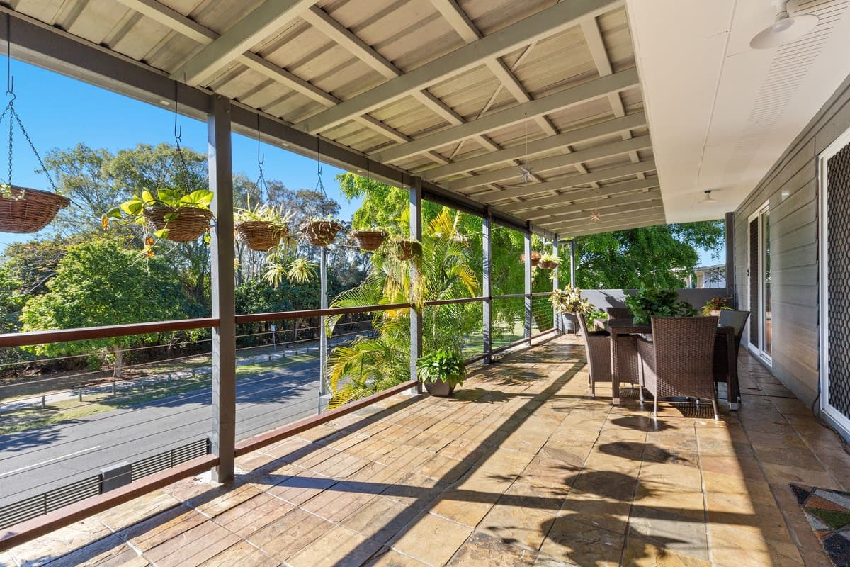 187 Esplanade South, DECEPTION BAY, Deception Bay - Thumbnail 2