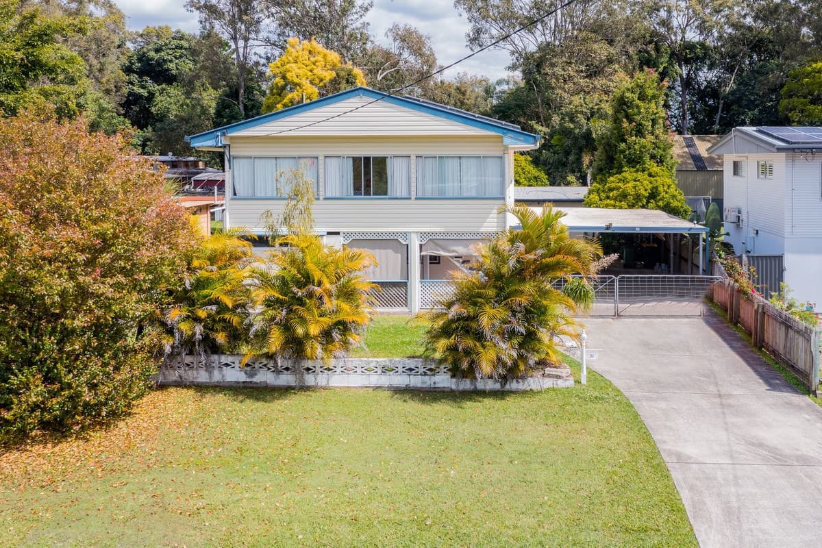 31 Sampson Street, DECEPTION BAY, Deception Bay - Thumbnail 2