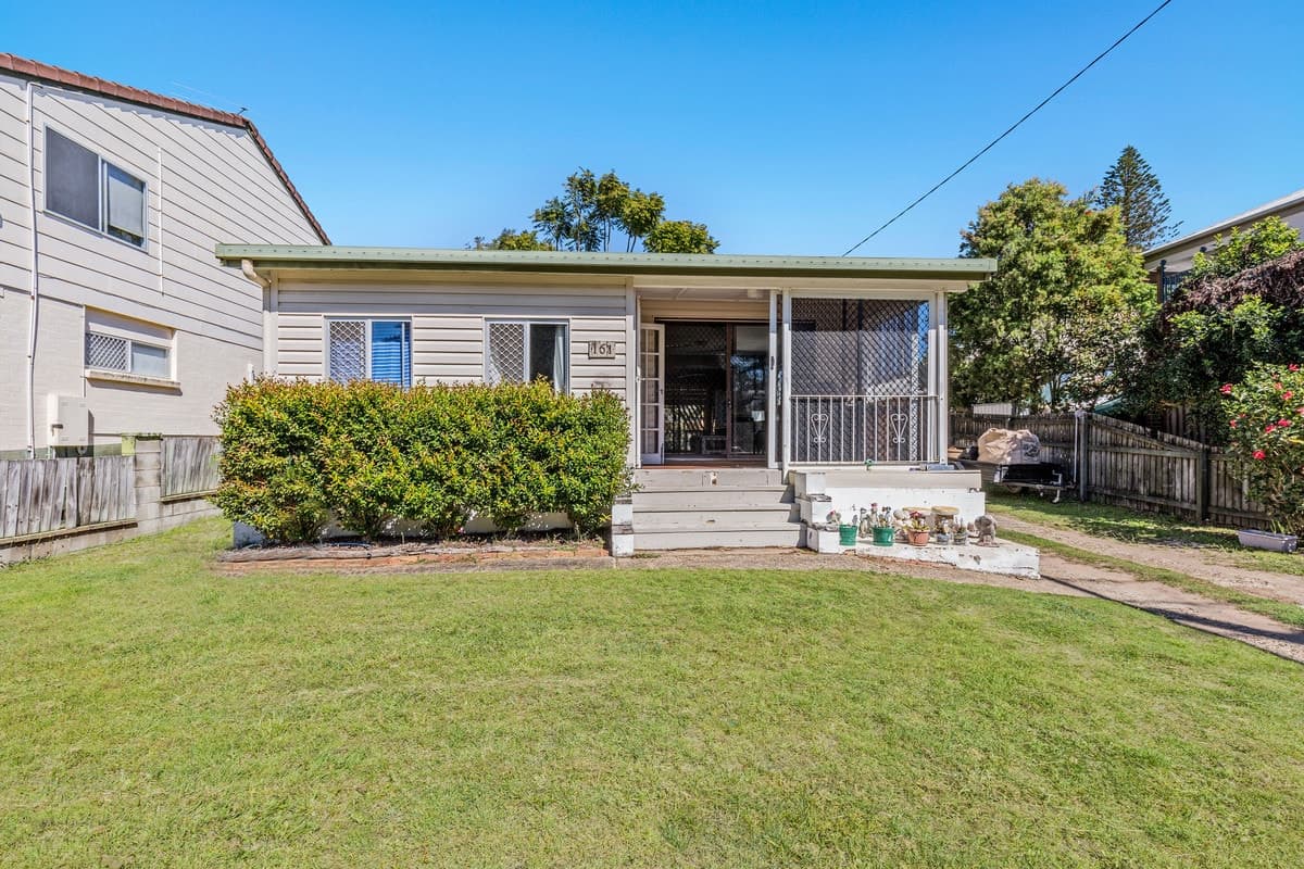 161 Esplanade South, DECEPTION BAY, Deception Bay - Thumbnail 2