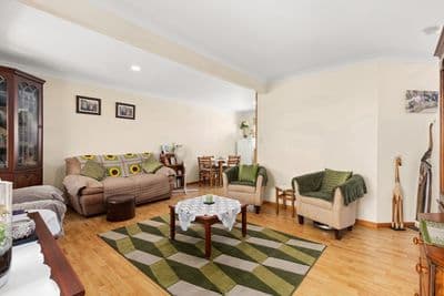 1/9 Central Avenue, DECEPTION BAY, Deception Bay - Thumbnail 3