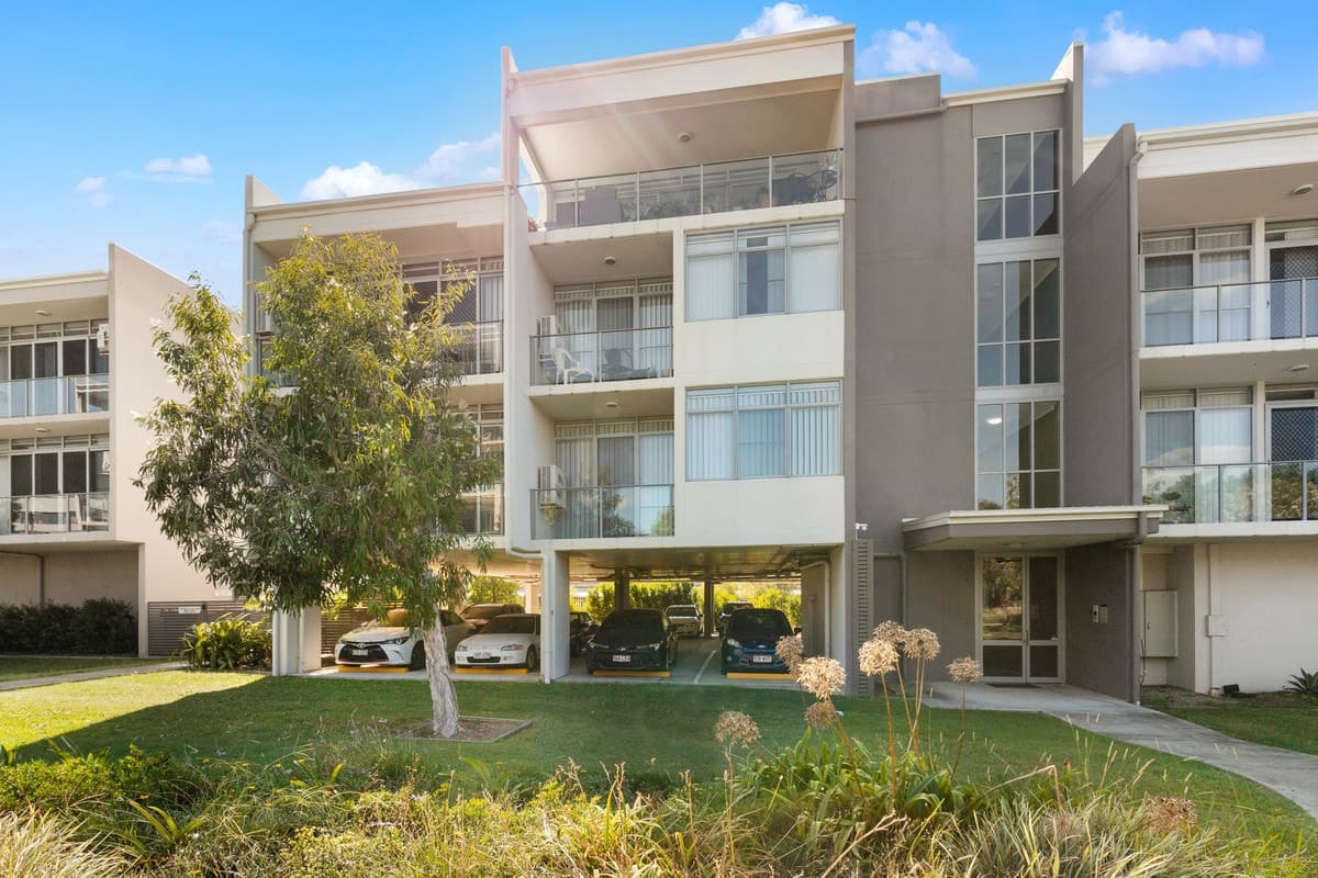 46/3 McLennan Court, NORTH LAKES, North Lakes - Thumbnail 2