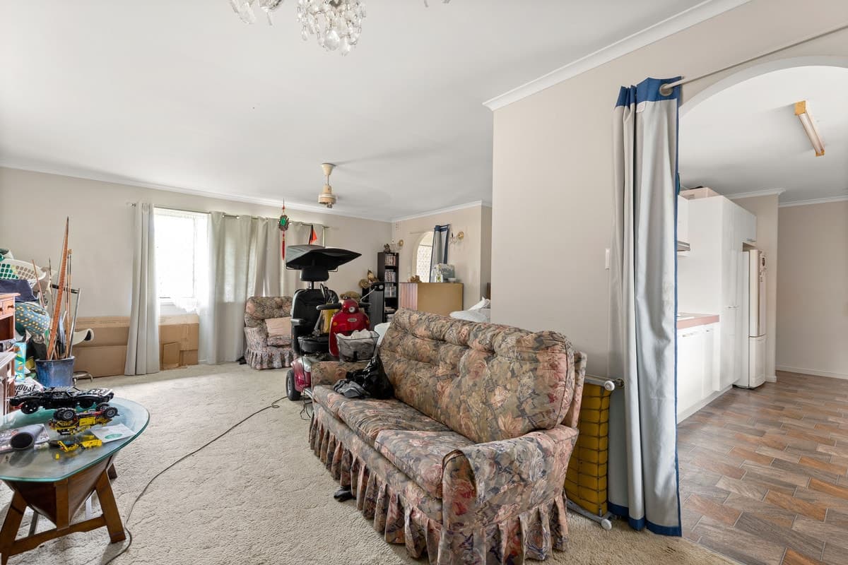 61 Cross Street, DECEPTION BAY, Deception Bay - Thumbnail 3