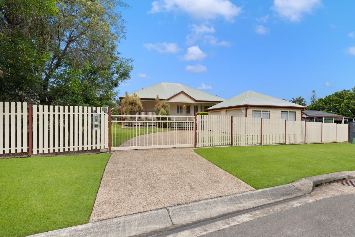 18 Donnelly Drive, KALLANGUR, Kallangur - Image 1