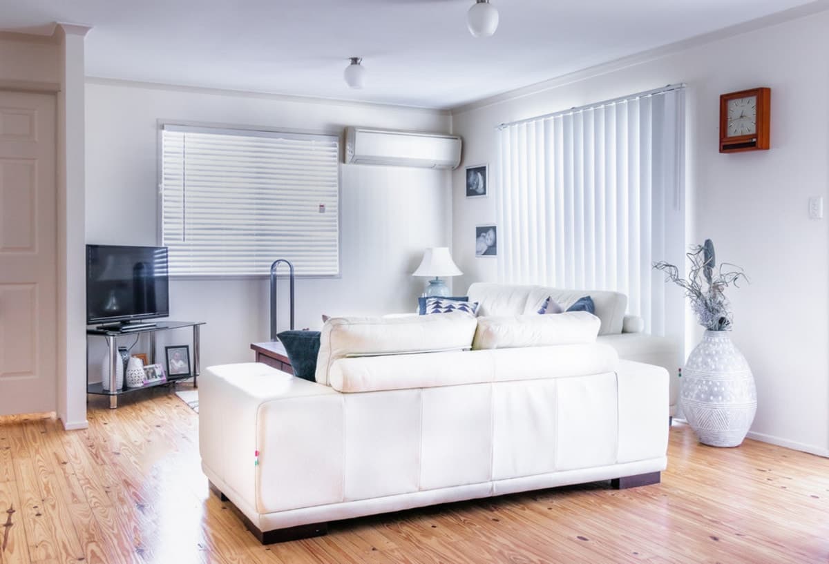 19 Claverton Drive, DECEPTION BAY, Deception Bay - Thumbnail 2