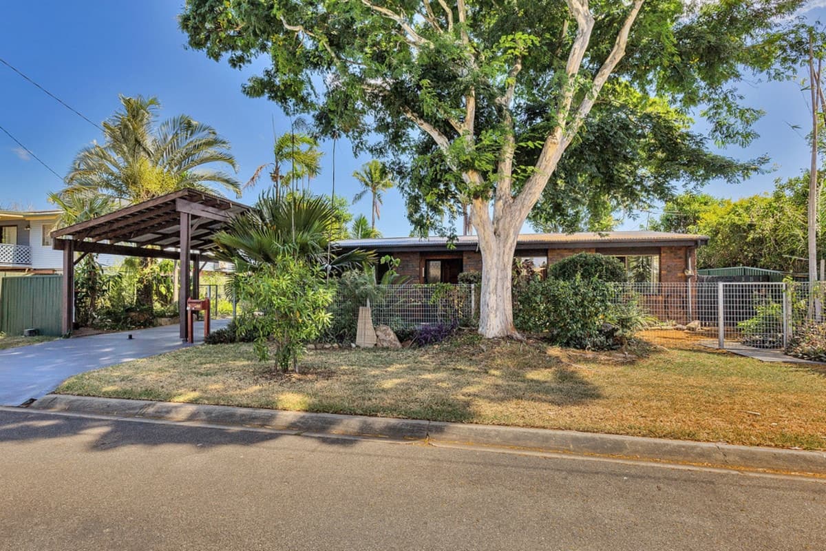 6 Simon Street, DECEPTION BAY, Deception Bay - Thumbnail 3