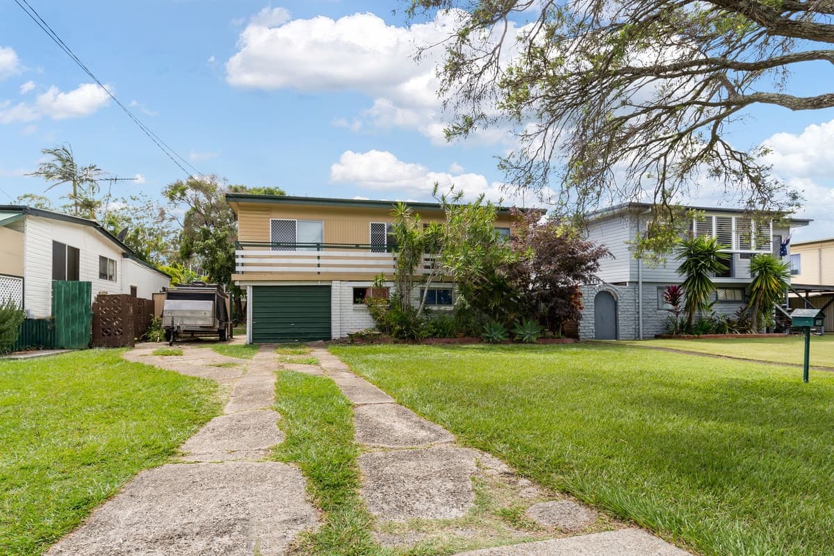74 Longland Street, REDCLIFFE, Redcliffe - Thumbnail 2