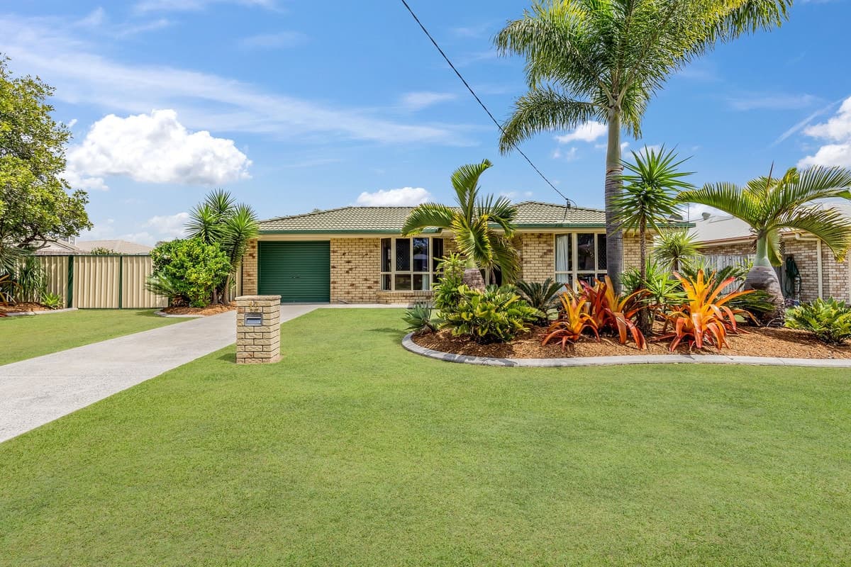 12 Headland Place, DECEPTION BAY, Deception Bay - Thumbnail 2