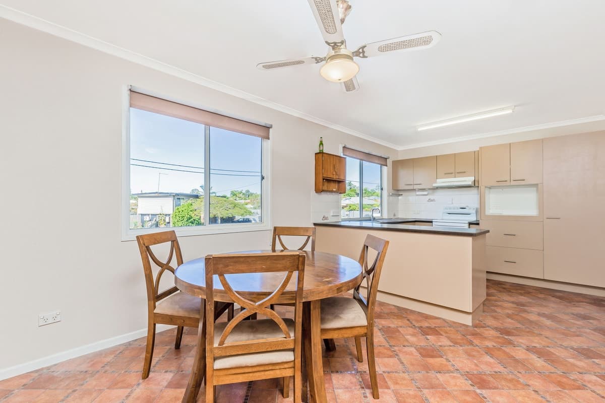 92 Bronzewing Crescent, DECEPTION BAY, Deception Bay - Thumbnail 2
