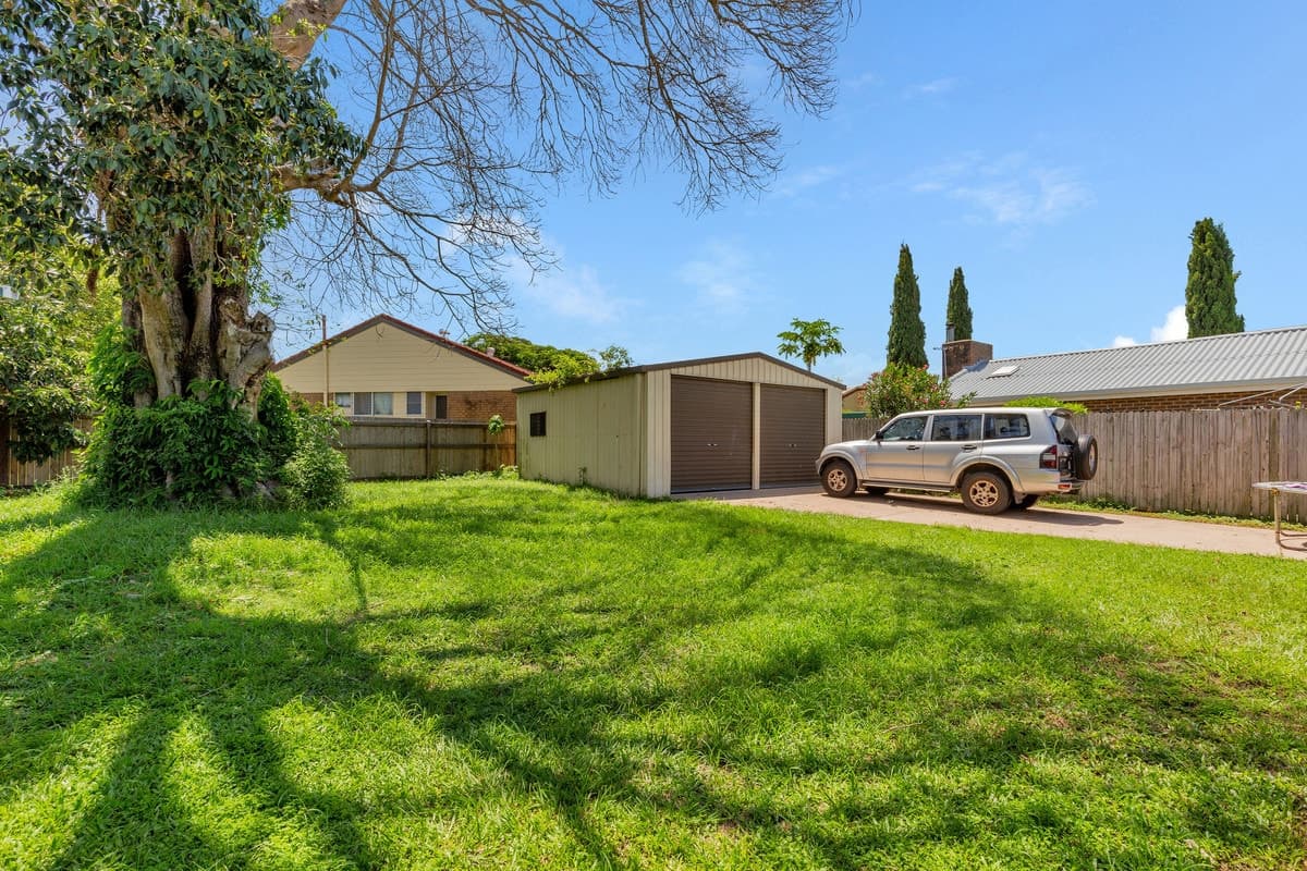 8 Airlie Avenue, DECEPTION BAY, Deception Bay - Thumbnail 3