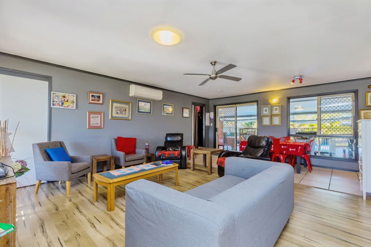 3 Bramble Crescent, DECEPTION BAY, Deception Bay - Thumbnail 3