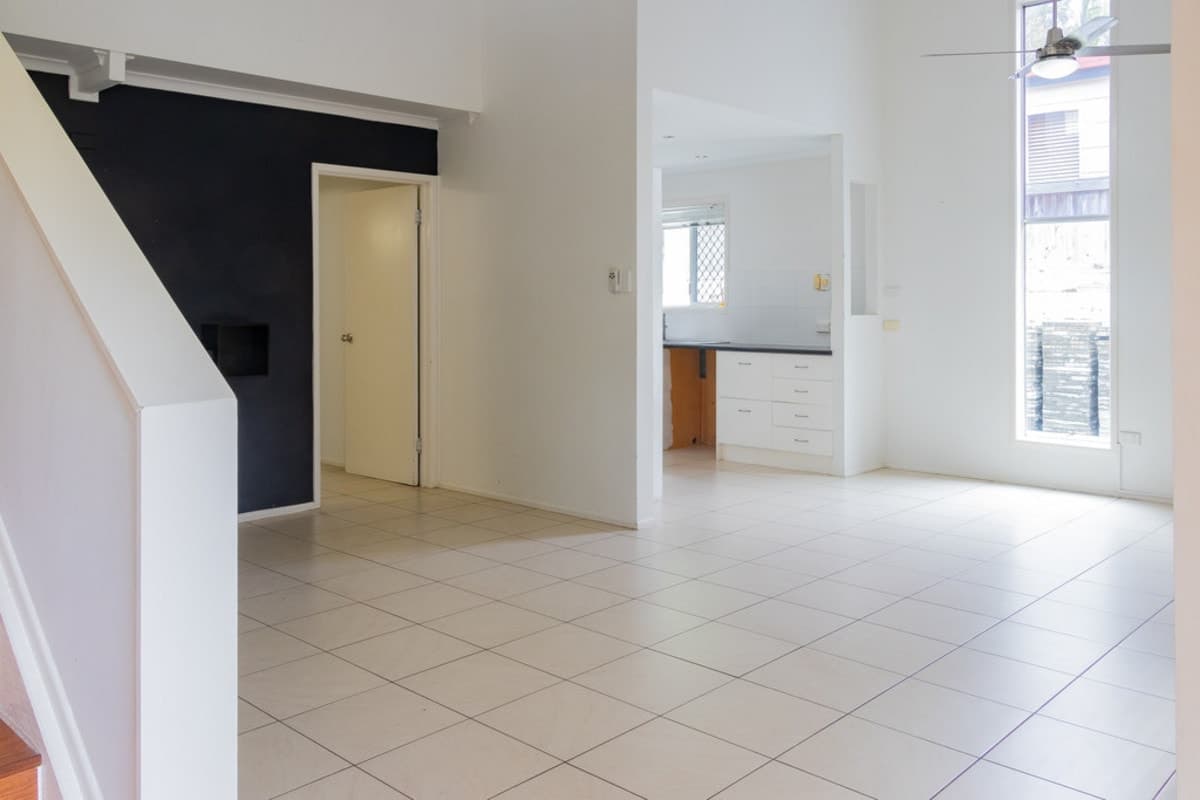60 Boardman Road, KIPPA-RING, Kippa-Ring - Thumbnail 3