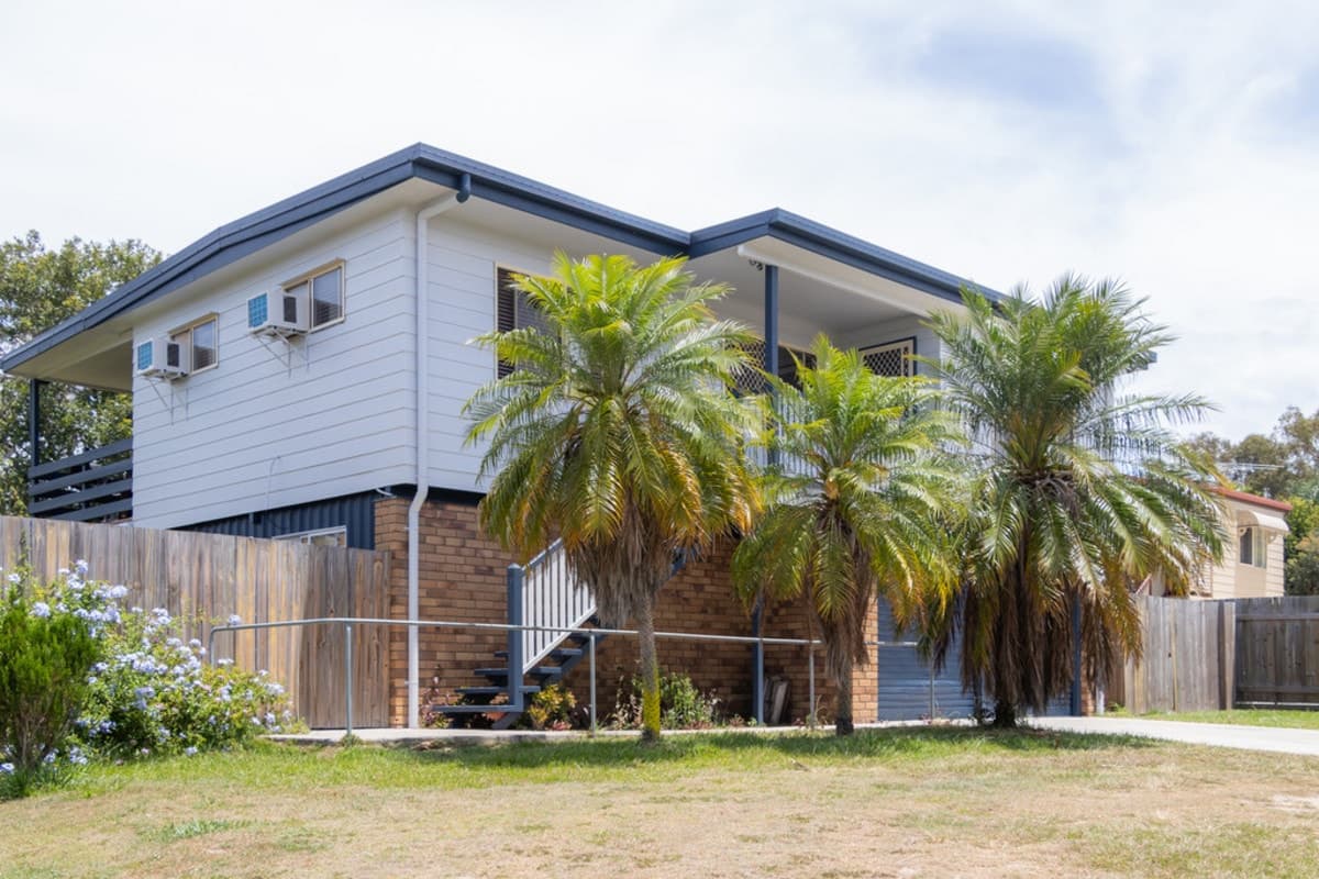15 Somerset Drive, DECEPTION BAY, Deception Bay - Thumbnail 2