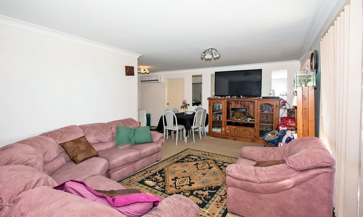 21 Kooyalee Street, DECEPTION BAY, Deception Bay - Thumbnail 2