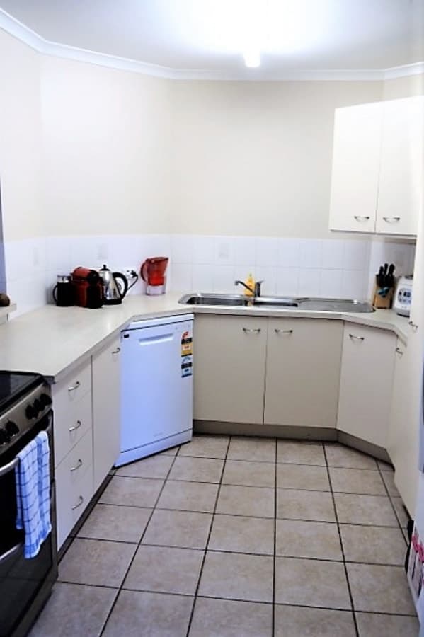 36 Mirrabook Street, DECEPTION BAY, Deception Bay - Thumbnail 2